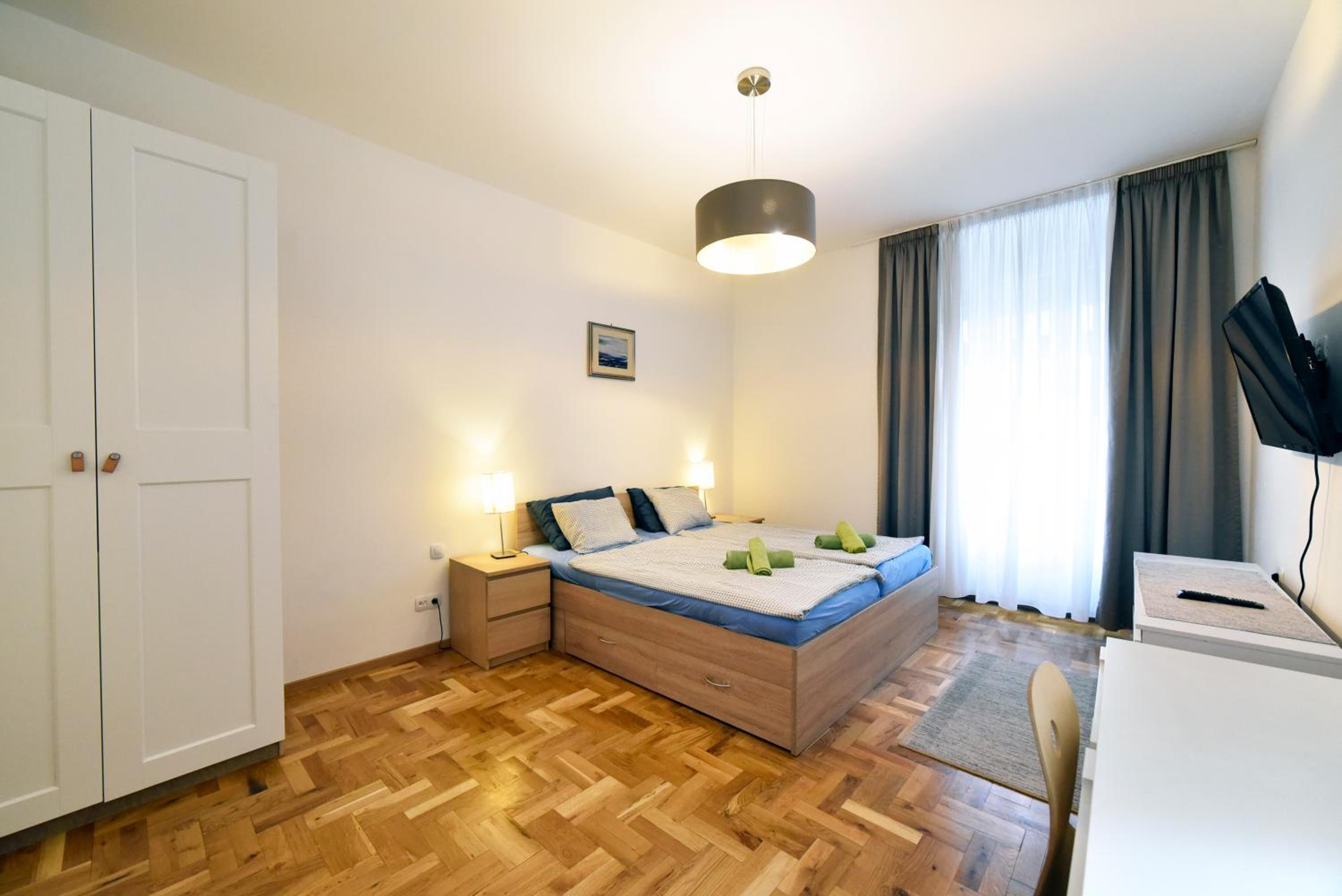 Apartment - Photo 15