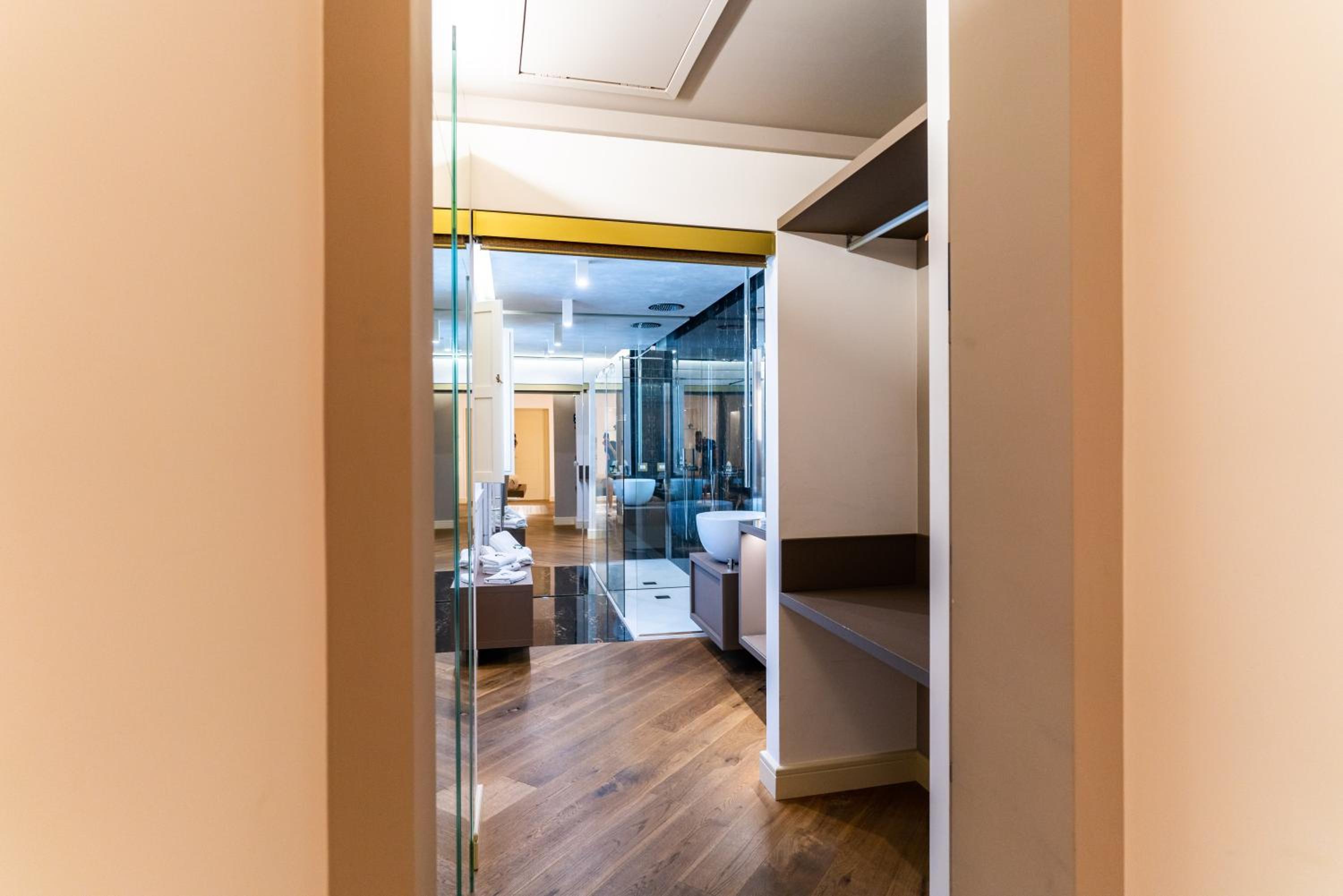 Superior Suite photo 2