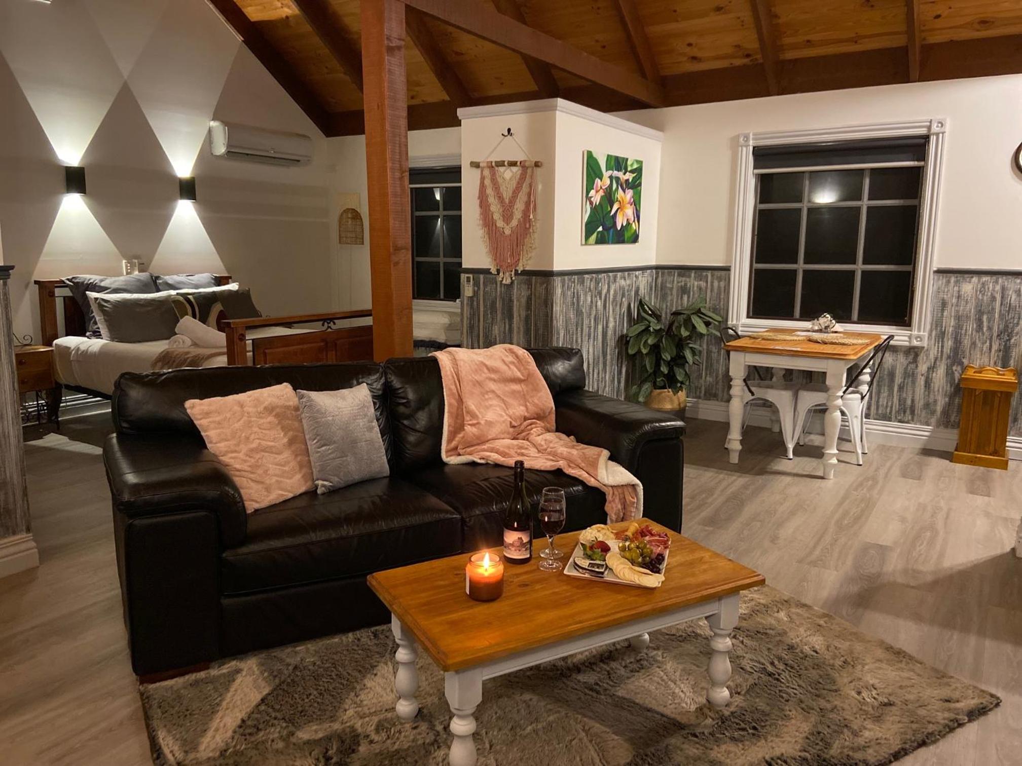 One-Bedroom Cottage photo 3