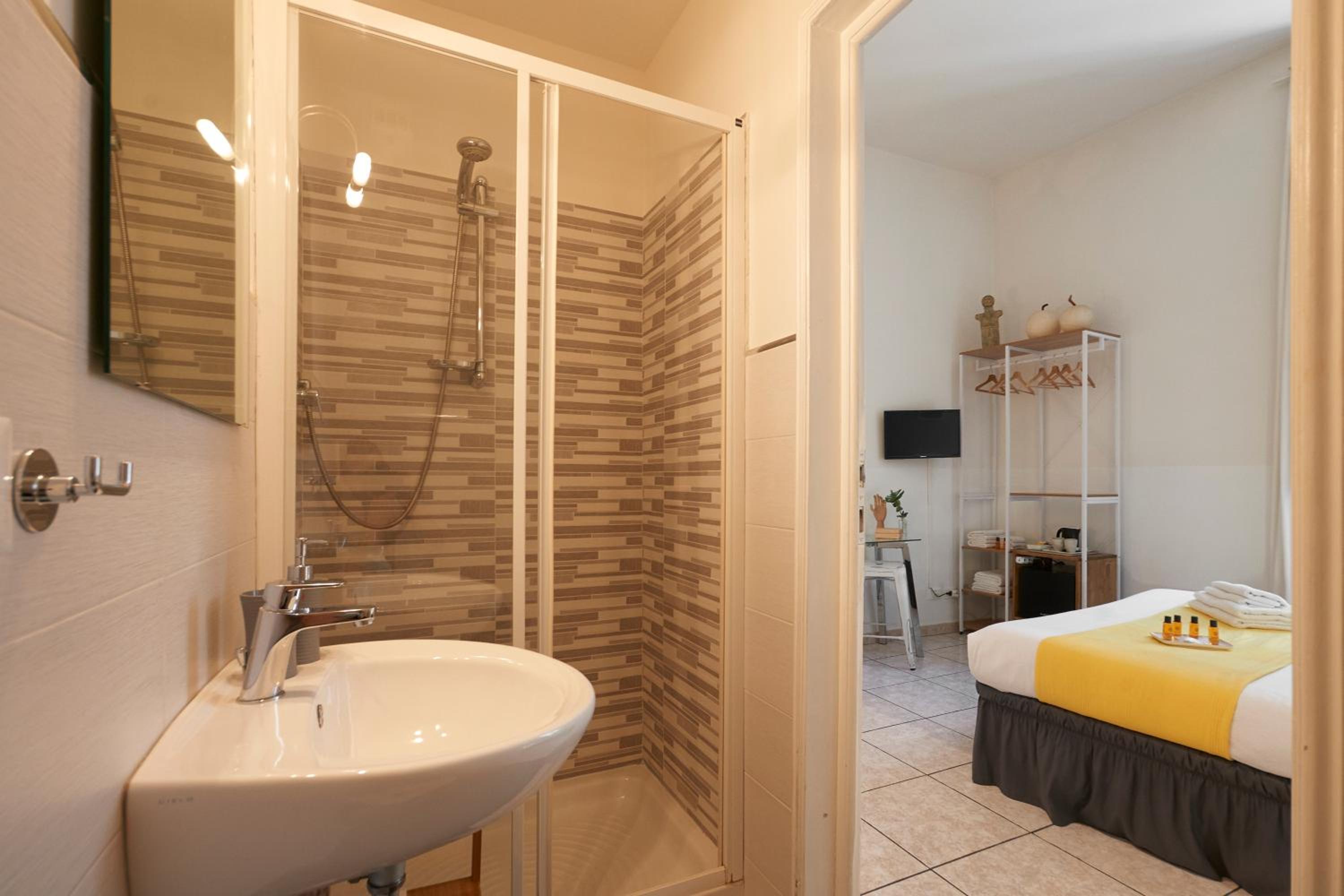 Double Room photo 3