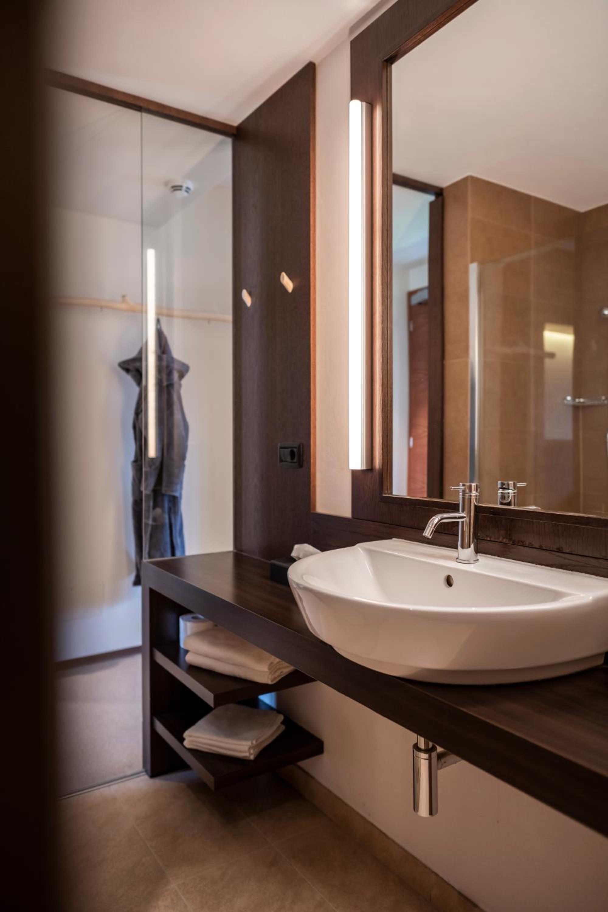 Superior Double Room with Balcony or Terrace - Photo 3