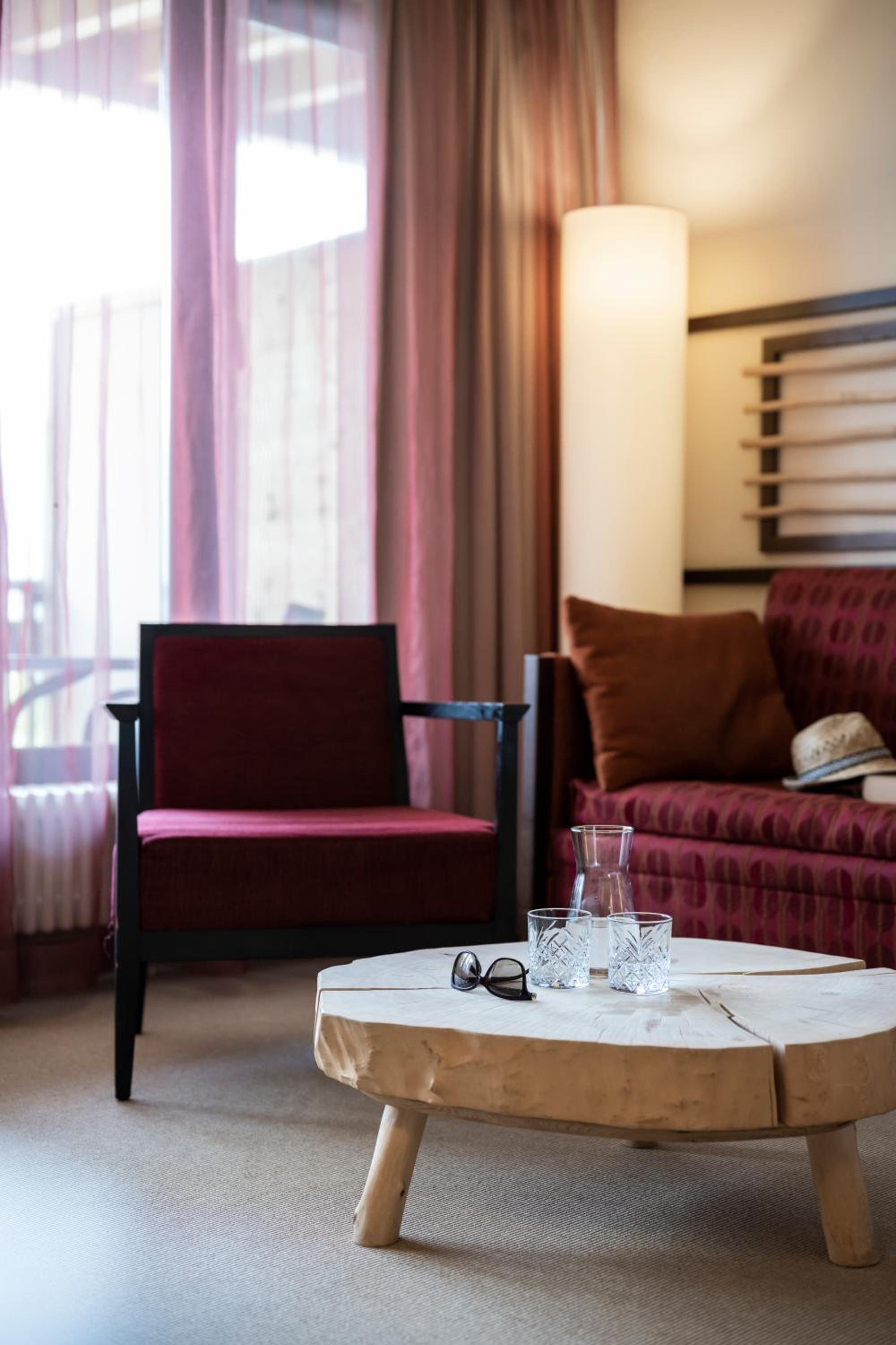 Superior Double Room with Balcony or Terrace - Photo 2