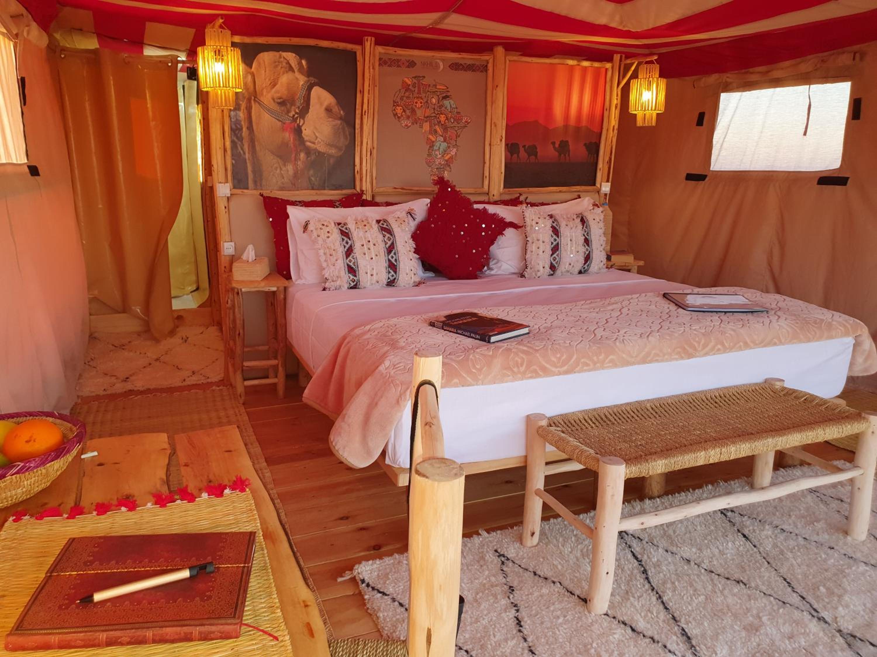 Tent - Photo 12