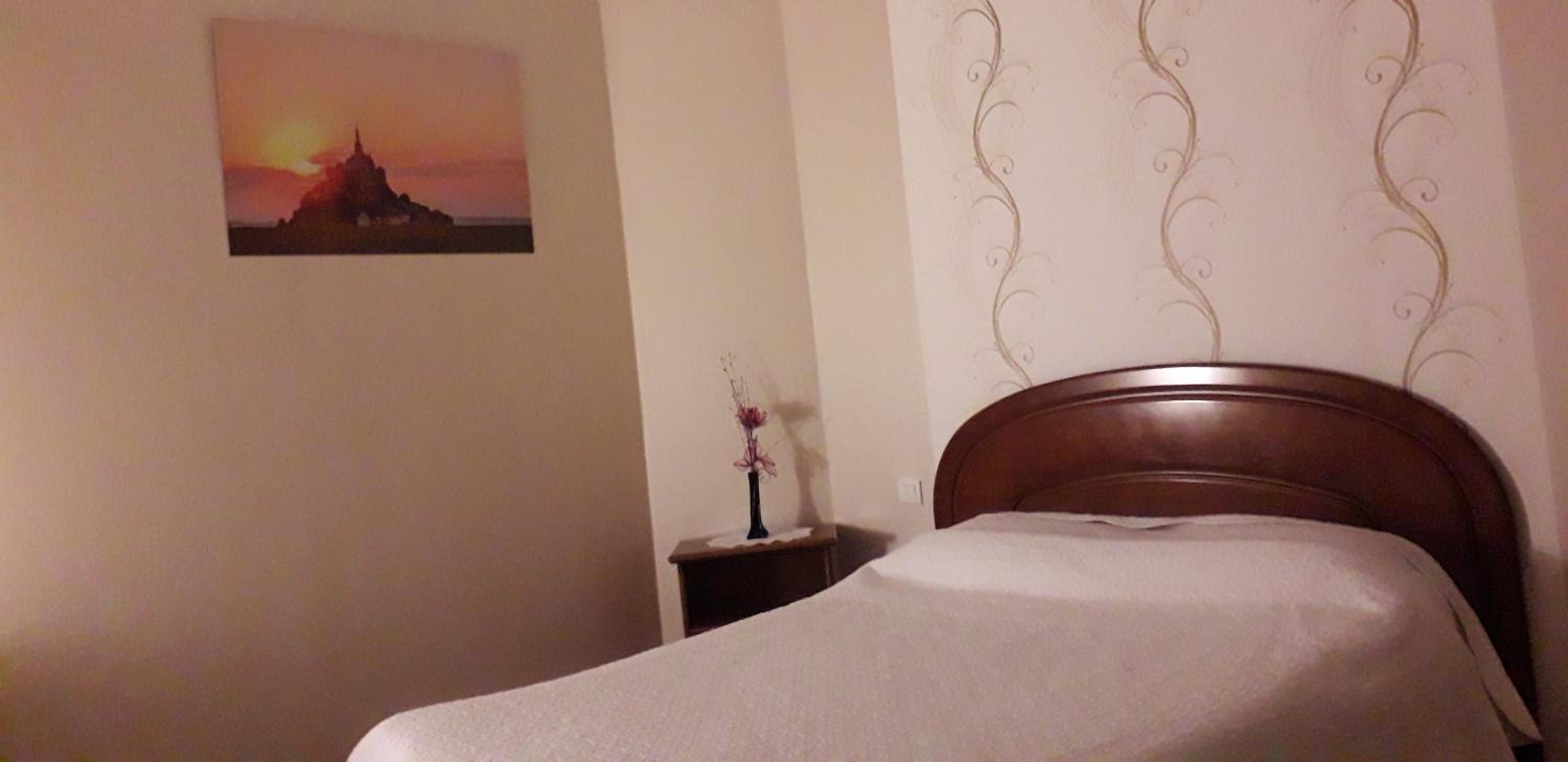 Two-Bedroom Suite photo 2