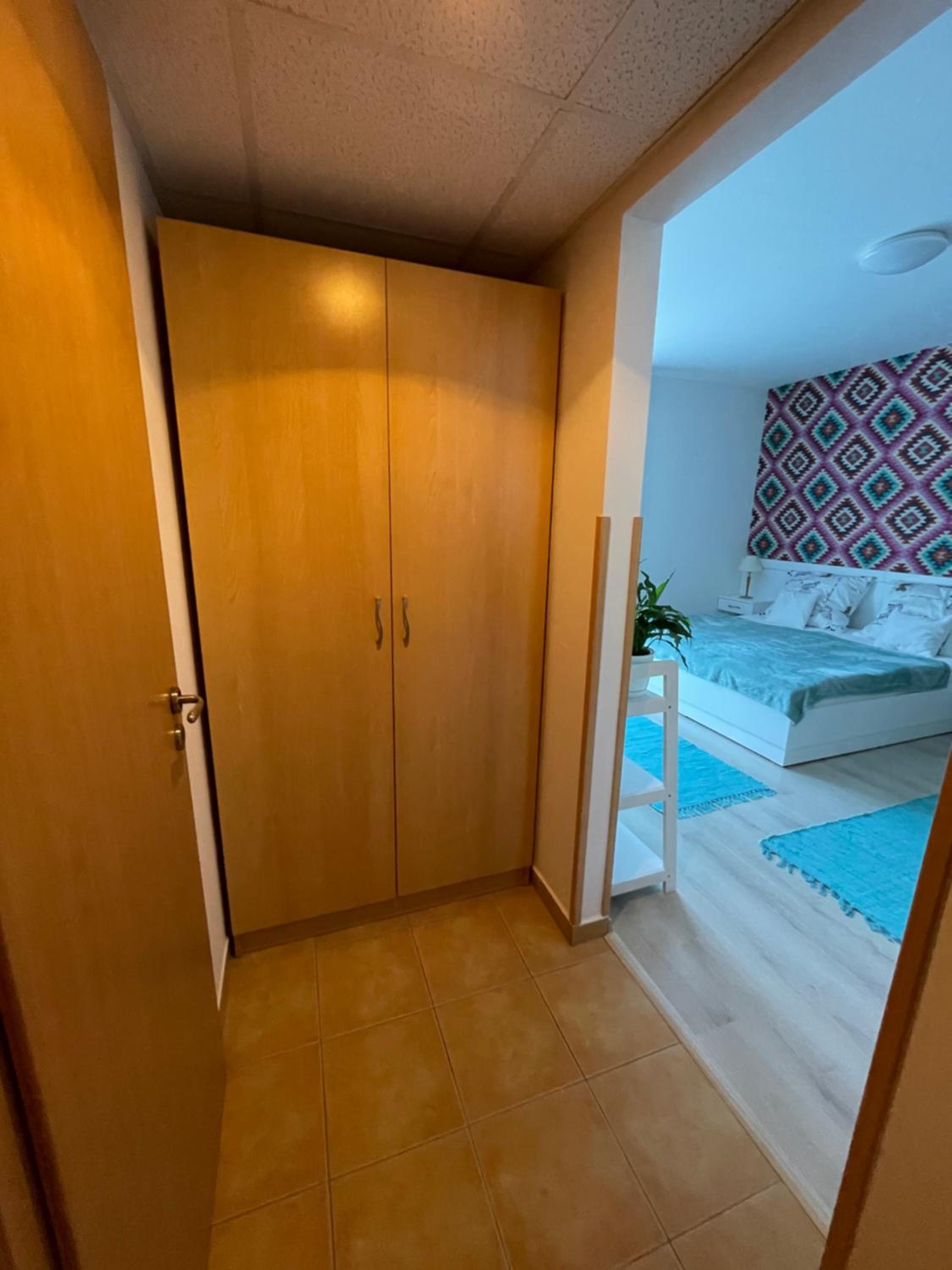 Apartment - Photo 32