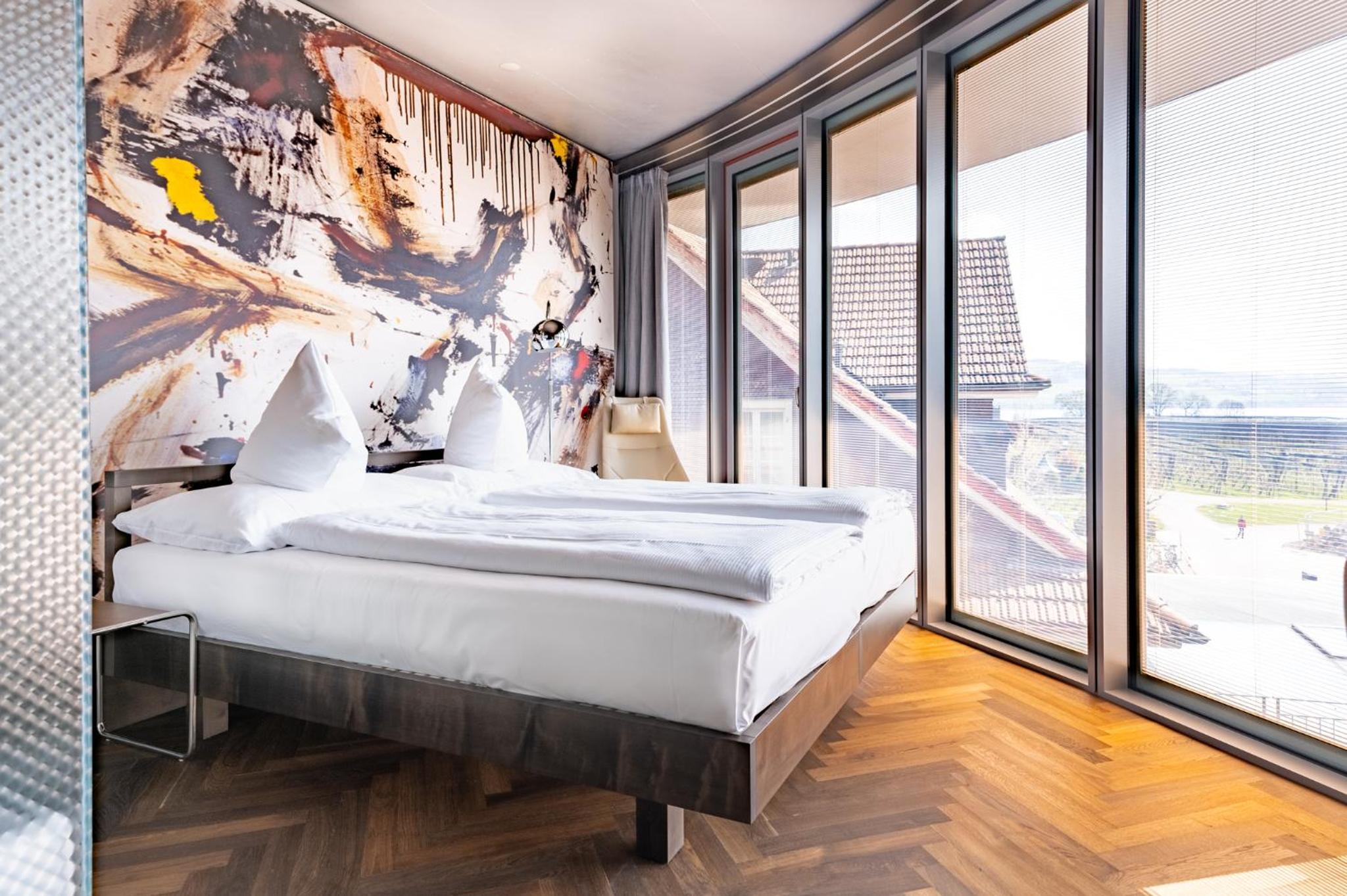 Deluxe Room with Lake View - Photo 1
