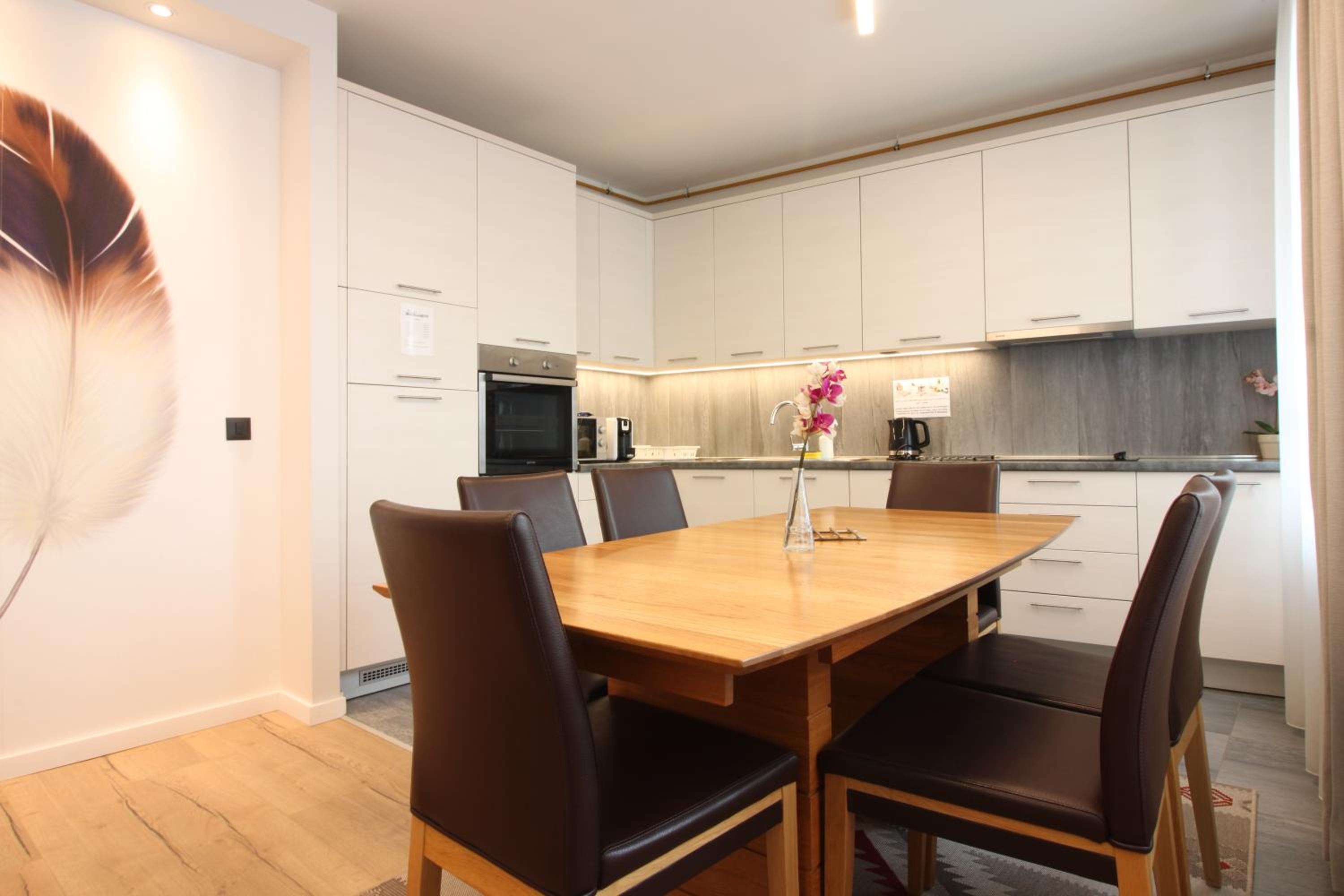 Two-Bedroom Apartment - Photo 34