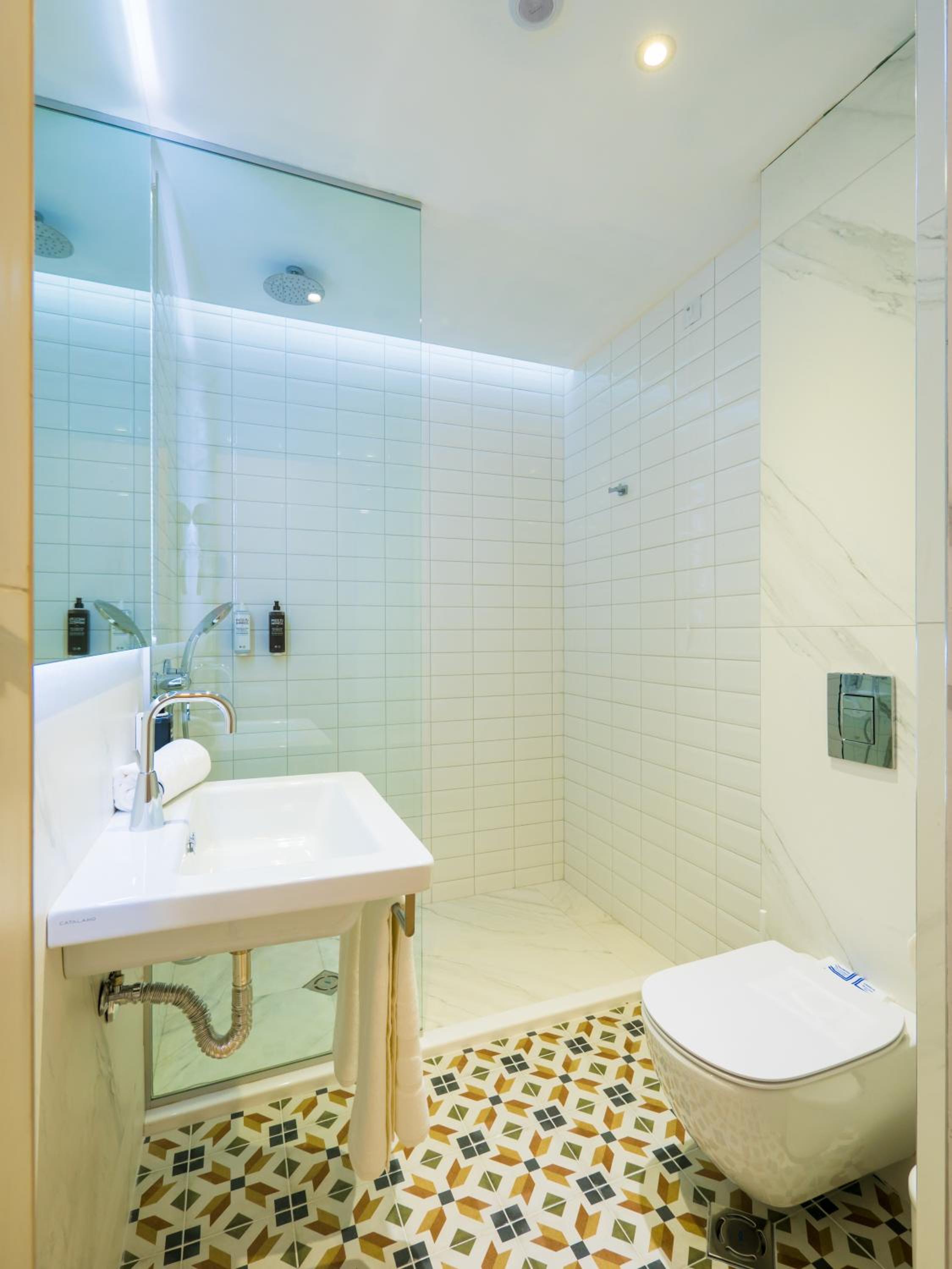 Double Room - Photo 2