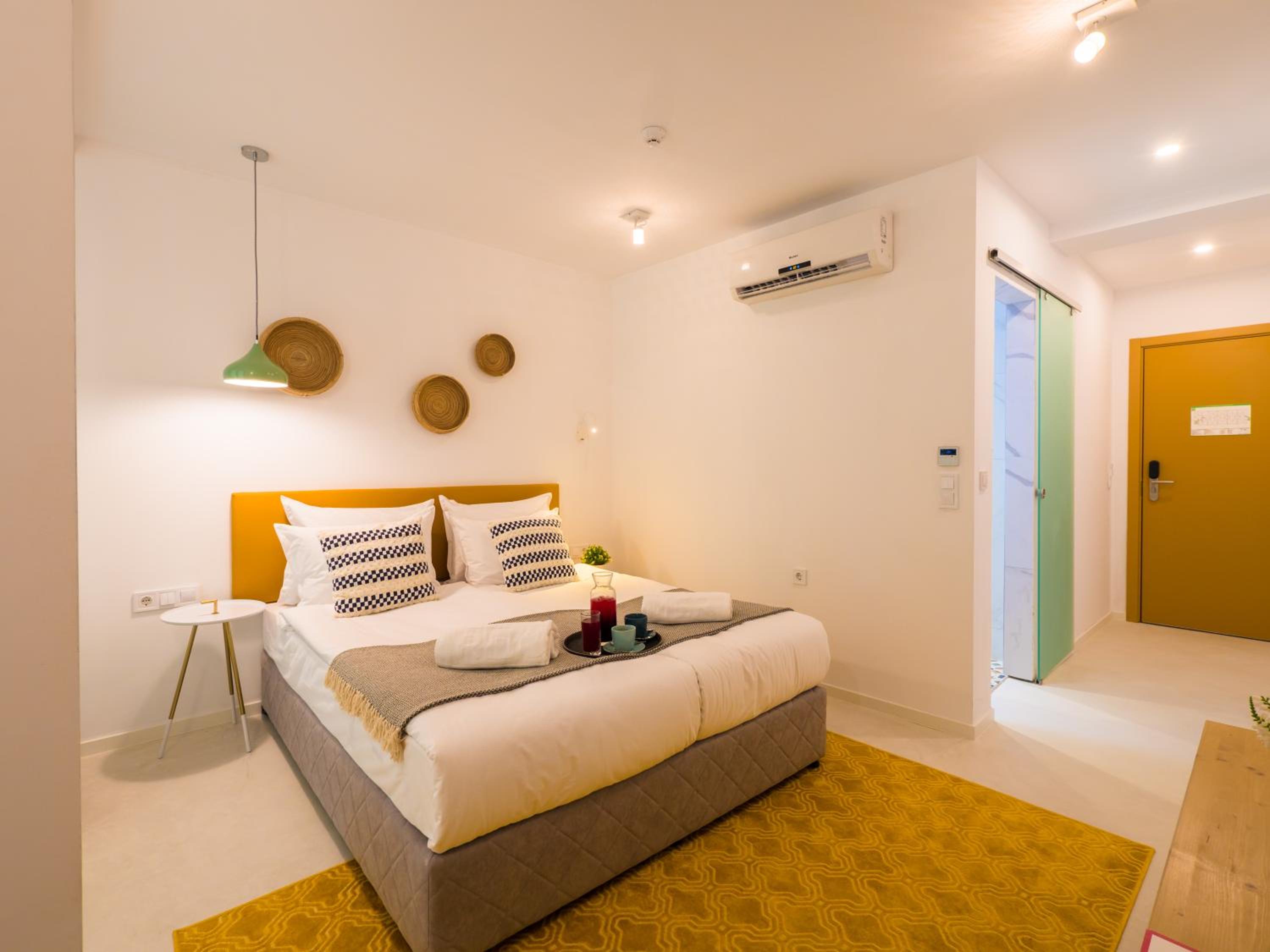 Twin Room - Photo 6