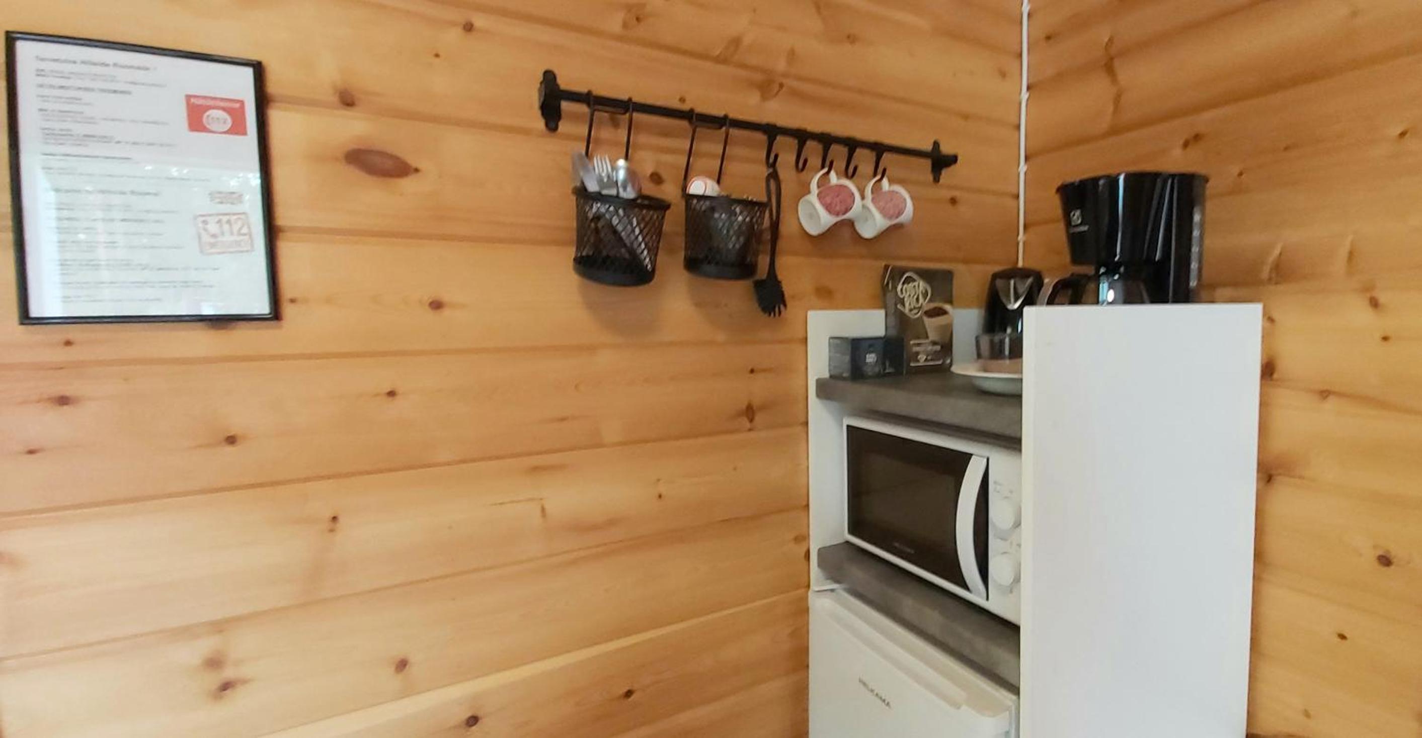 Single Room with Bathroom photo 2