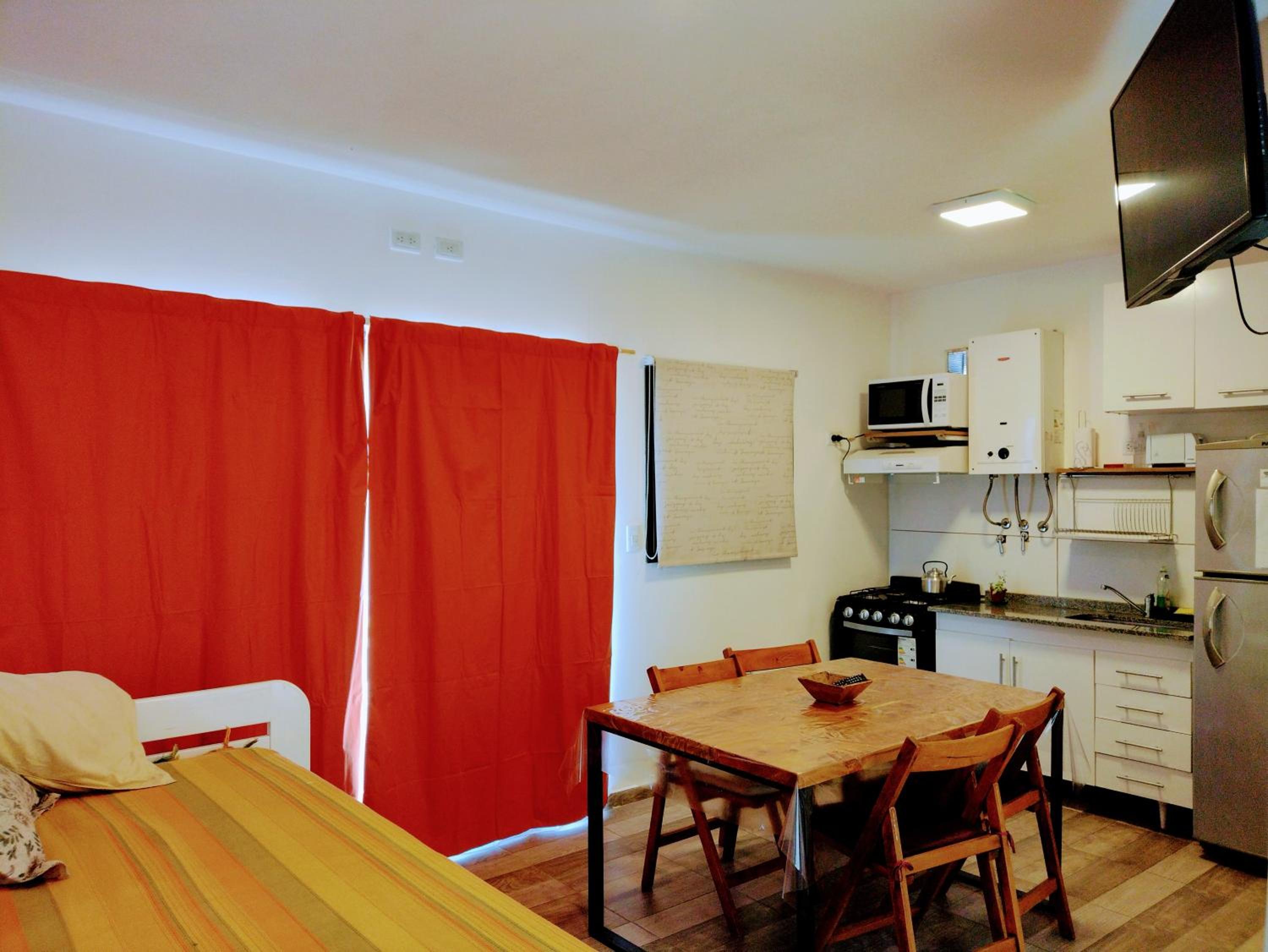One-Bedroom Apartment photo 1