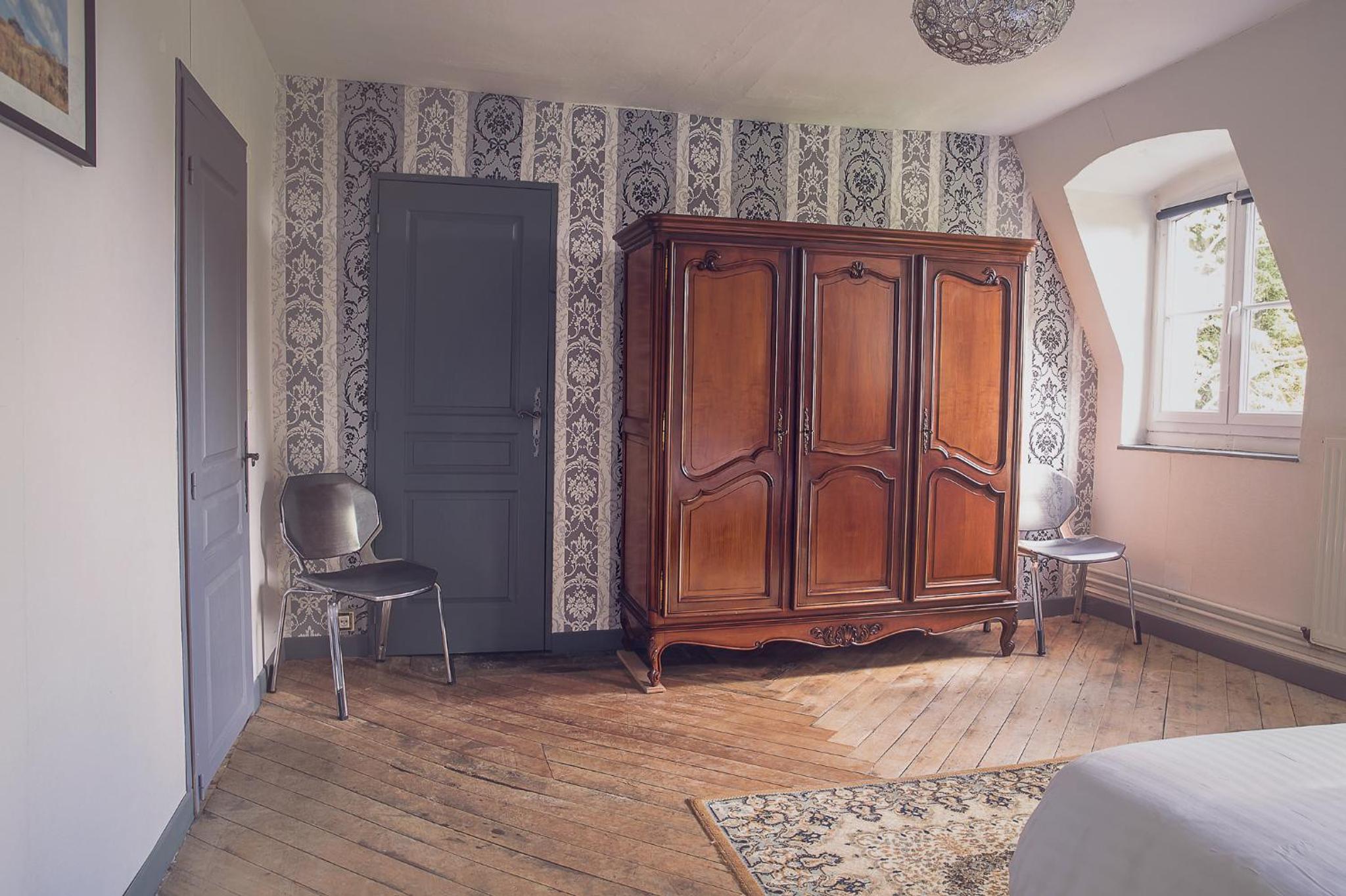 Suite - Photo 4