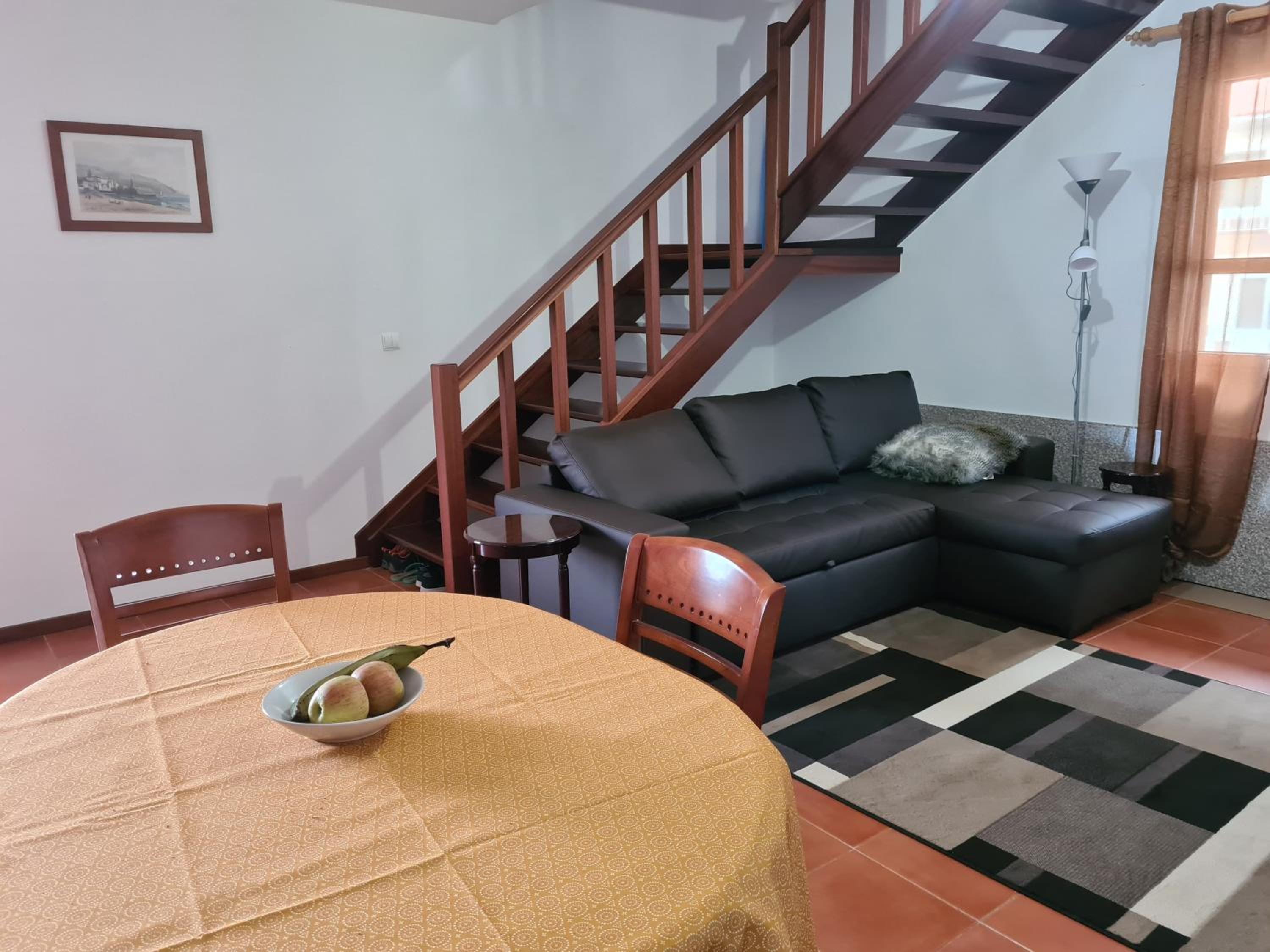 One-Bedroom Apartment - Photo 11