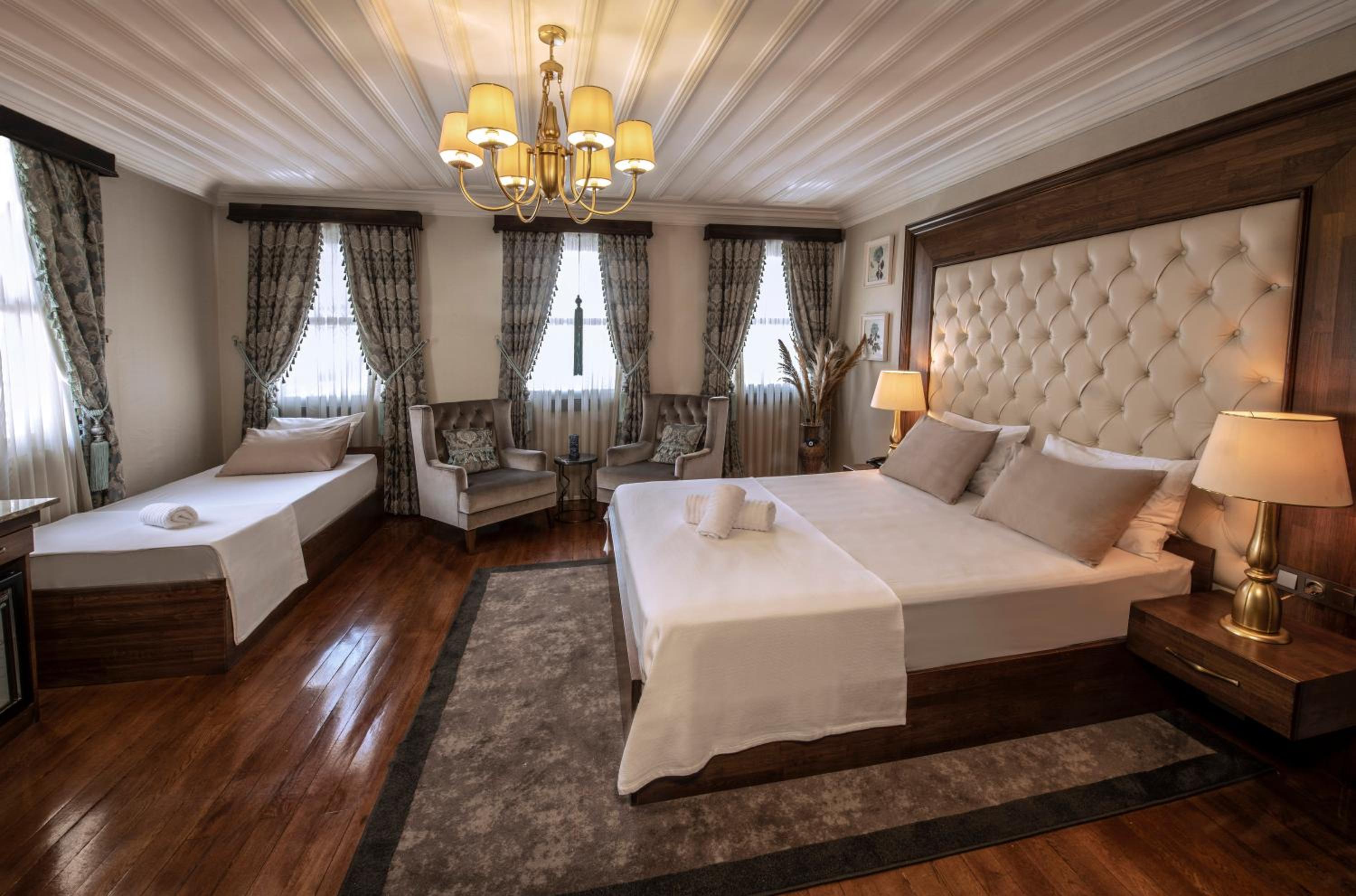 Deluxe Triple Room photo 3