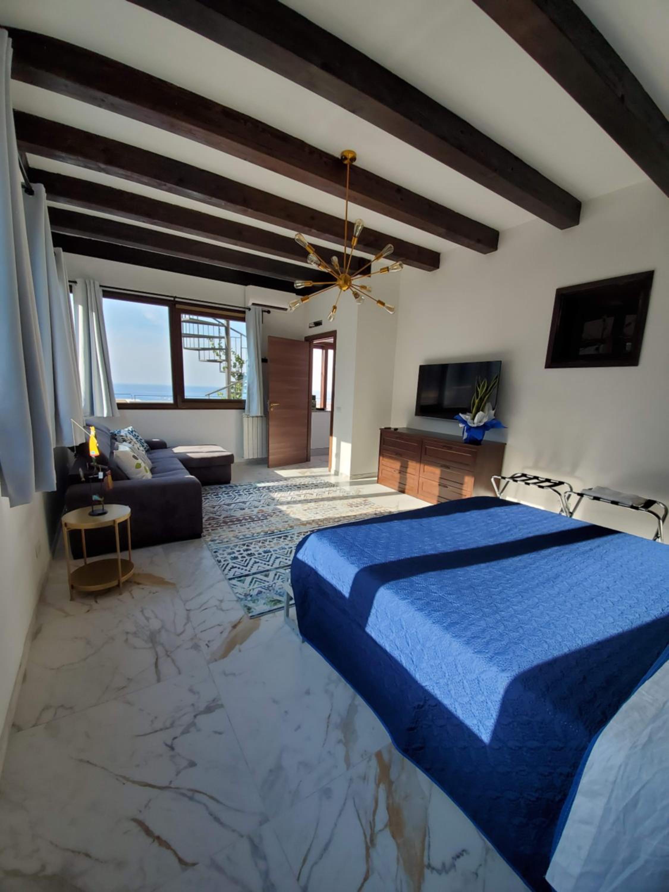 Apartment with Sea View