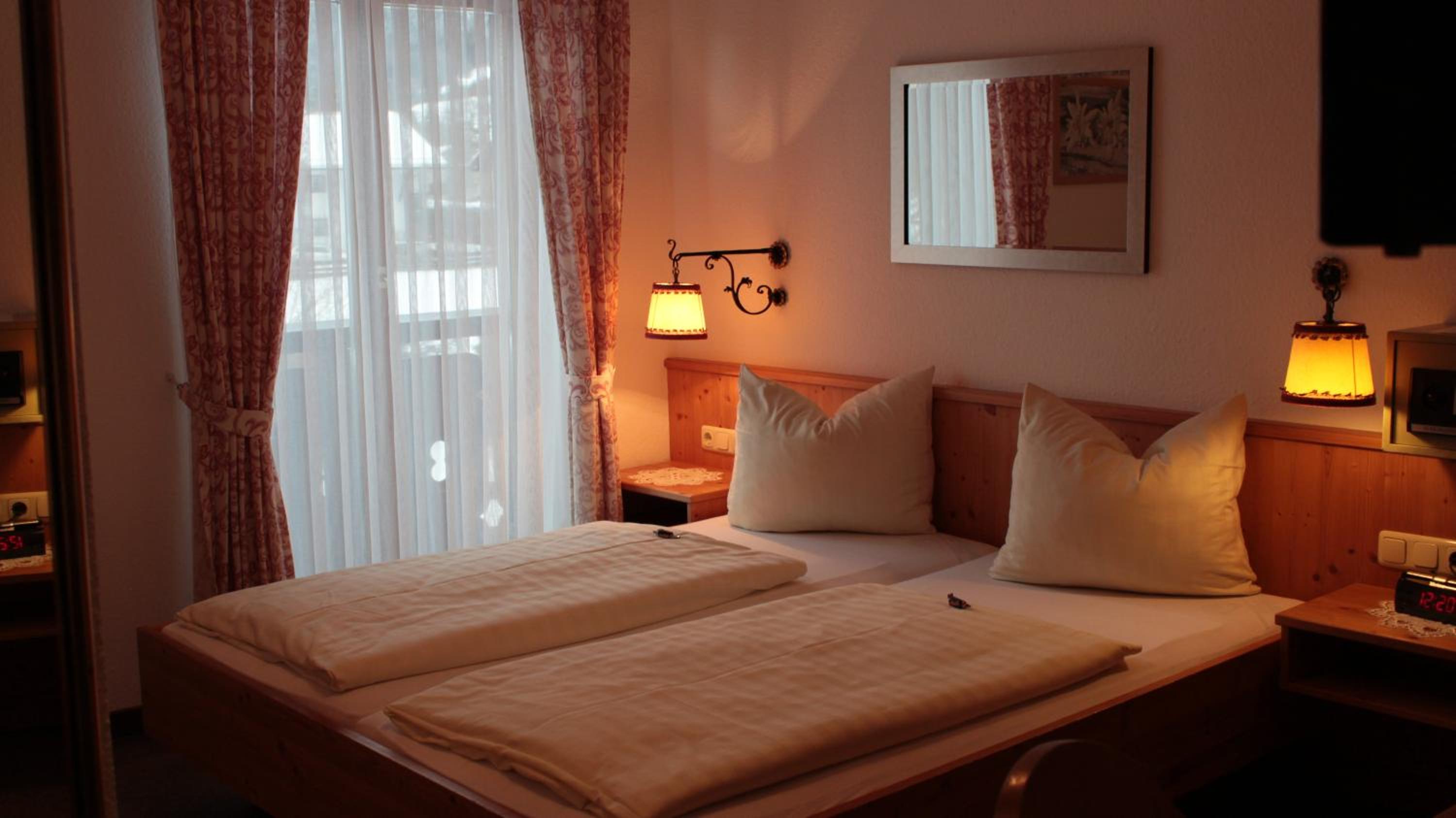 Single Room With Mountain View photo 1