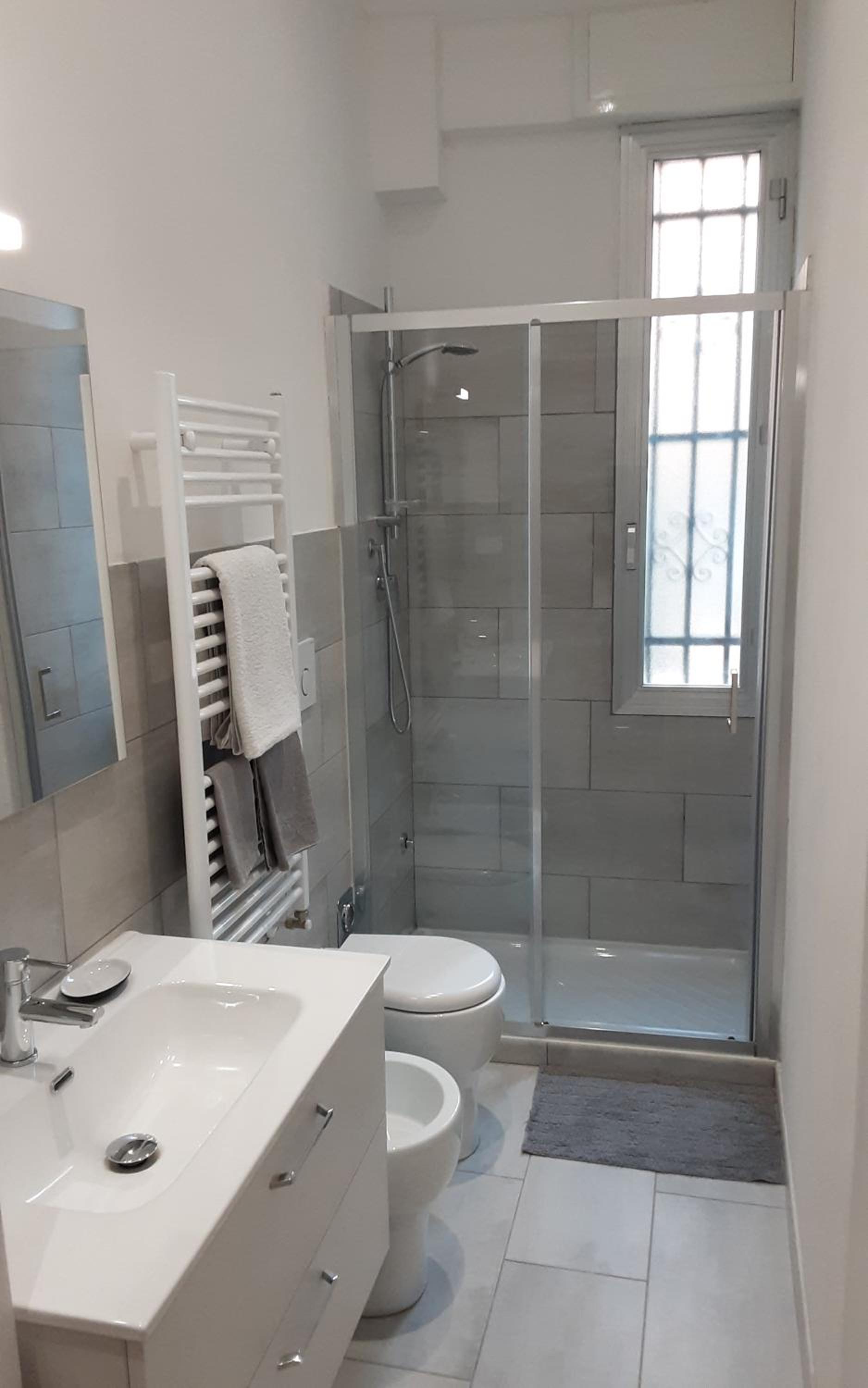 One-Bedroom Apartment - Photo 20