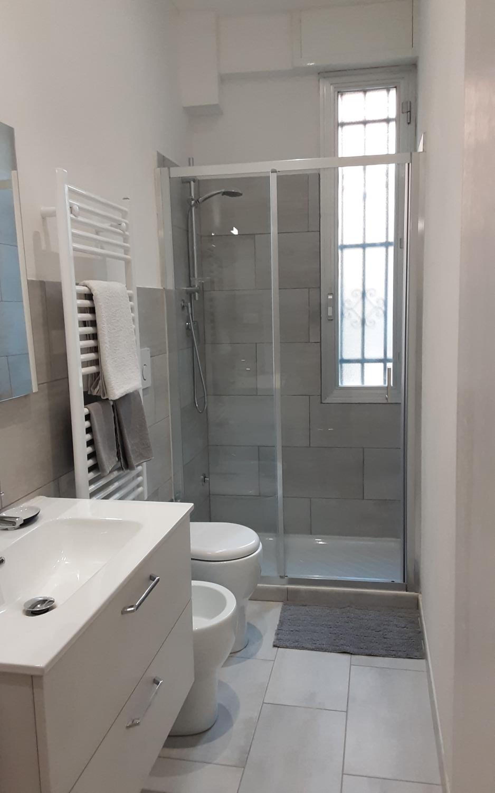 One-Bedroom Apartment - Photo 16