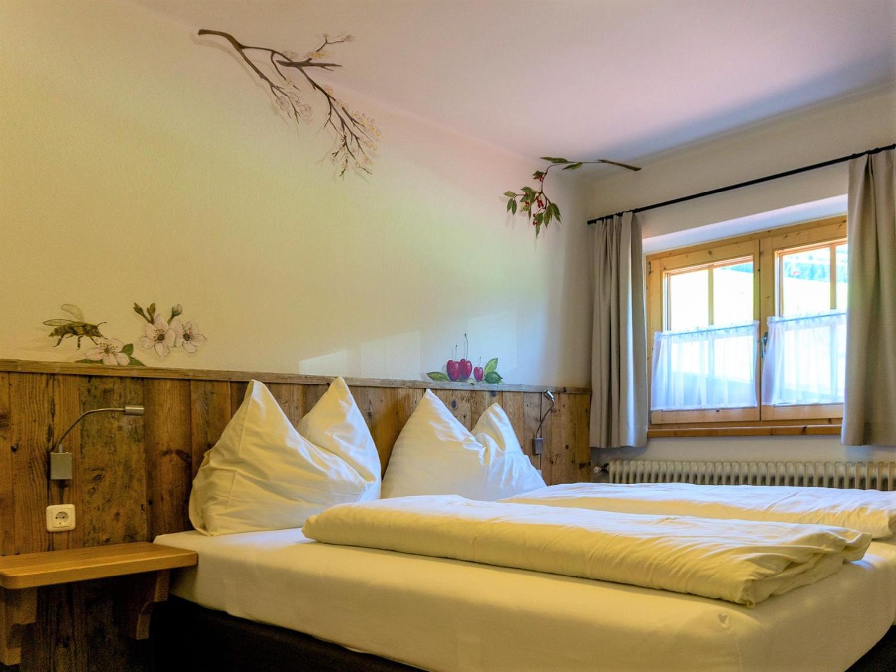 Double Room with Mountain View - Photo 4