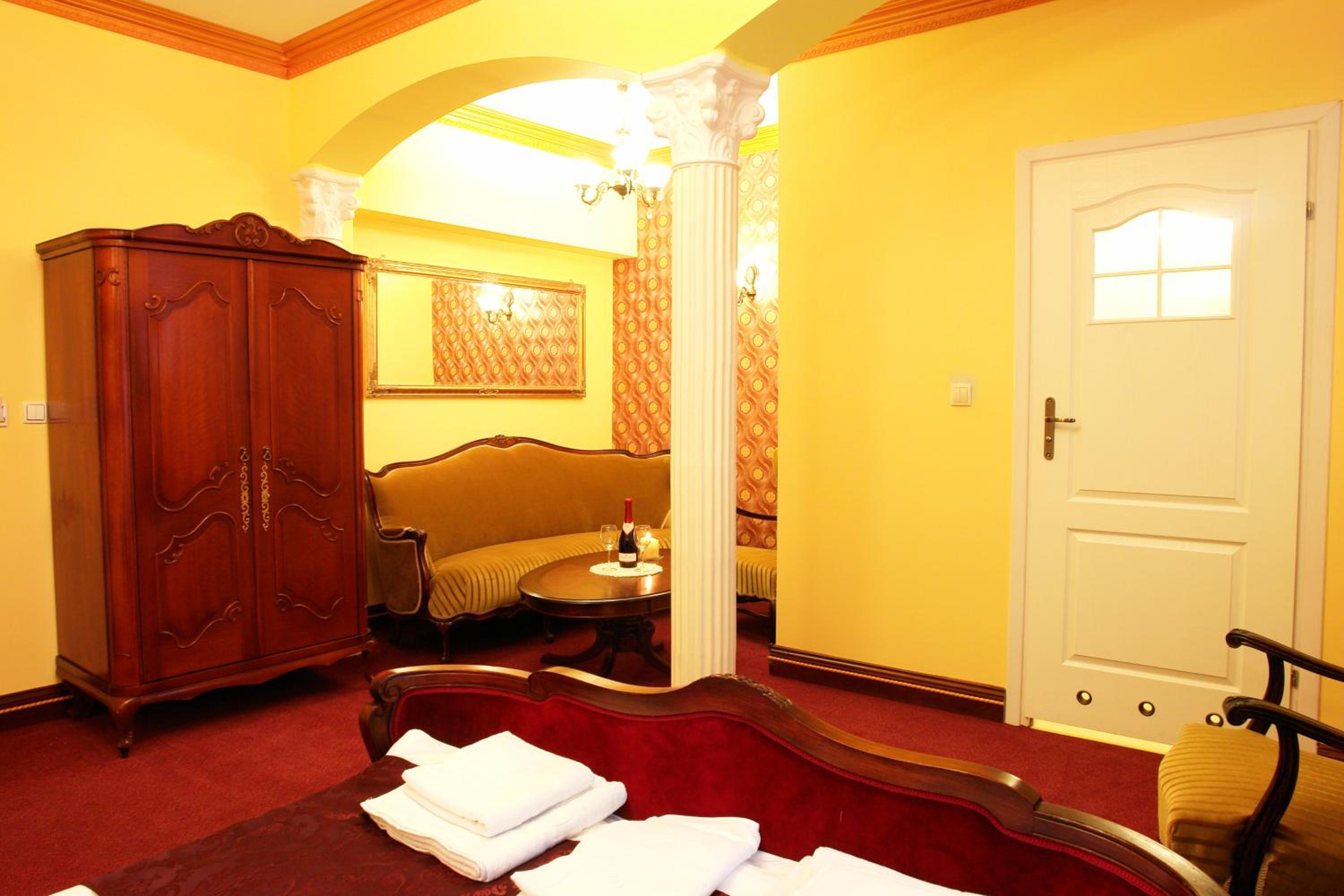 Deluxe Double Room photo 2