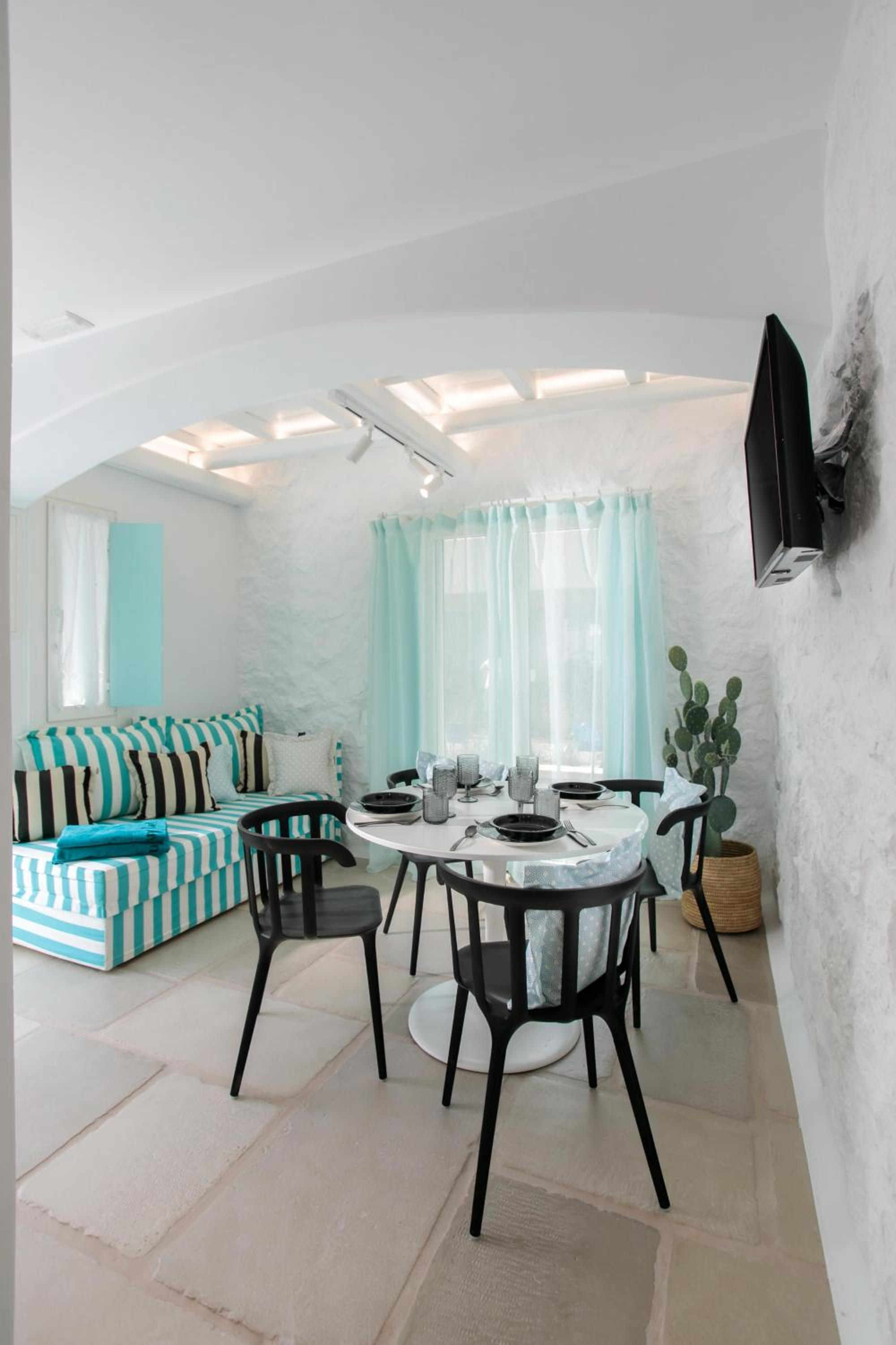 Premium Suite with Private Pool - Photo 7
