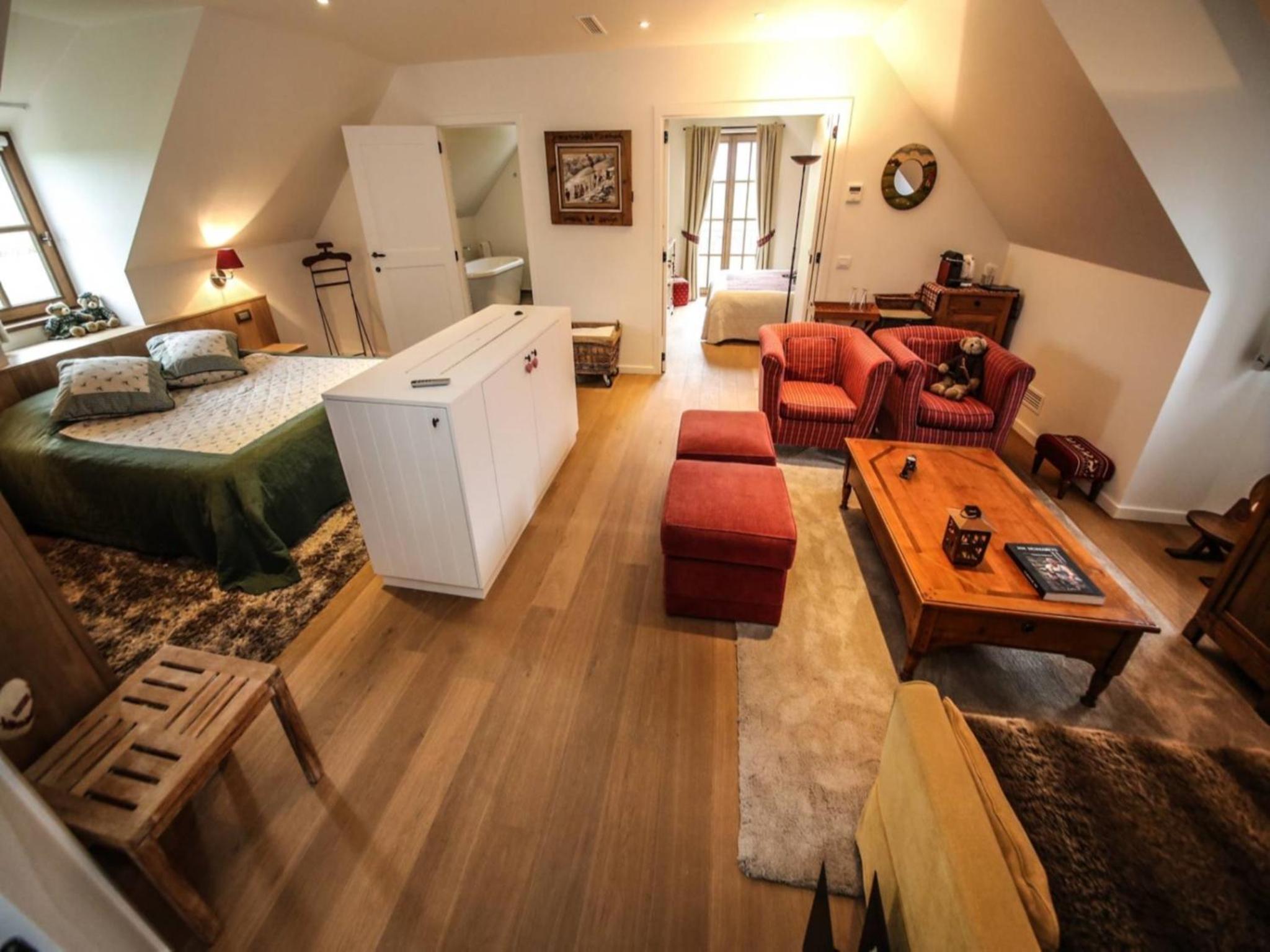 Suite with Balcony photo 1