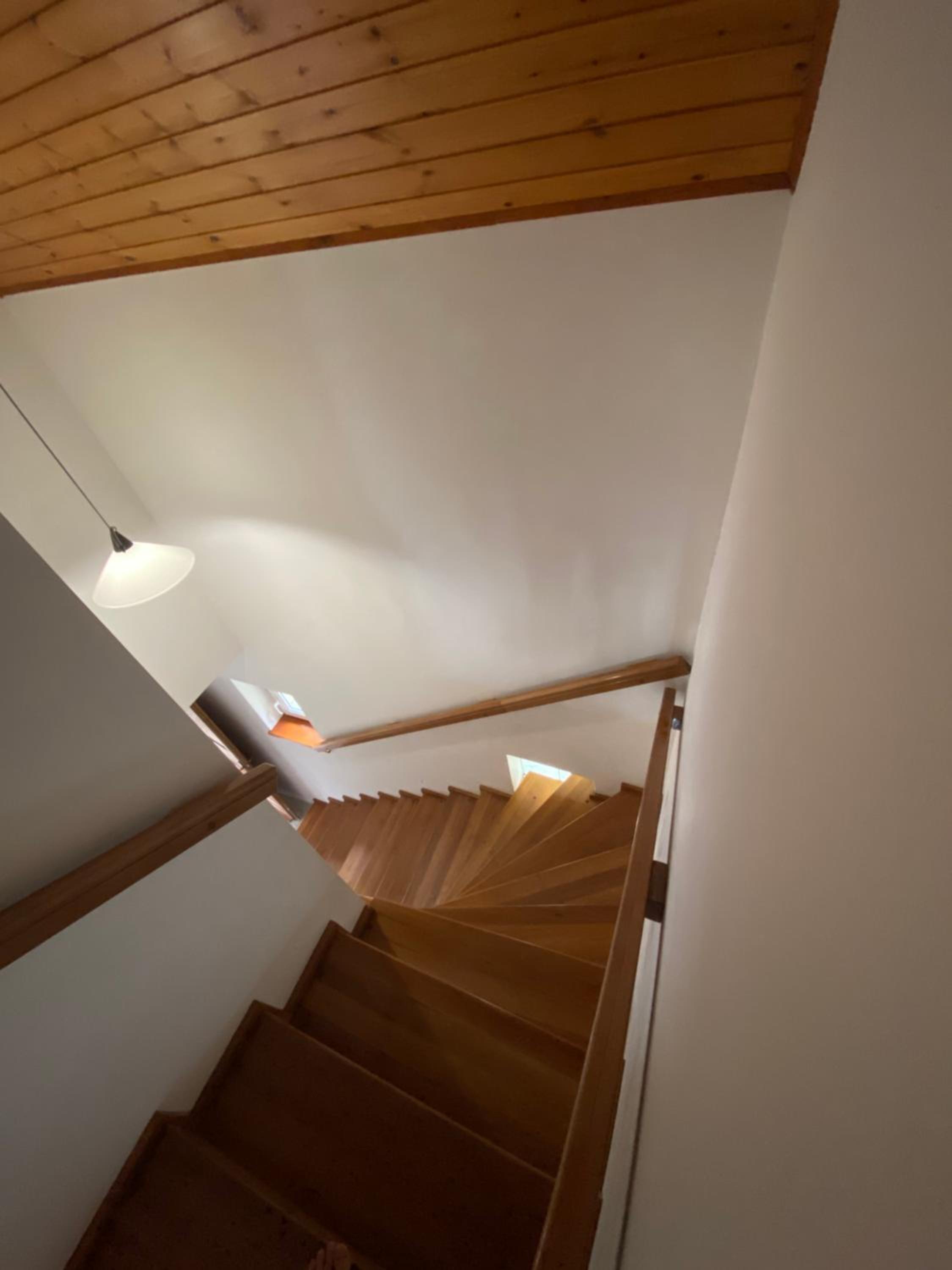 Six-Bedroom House - Photo 15