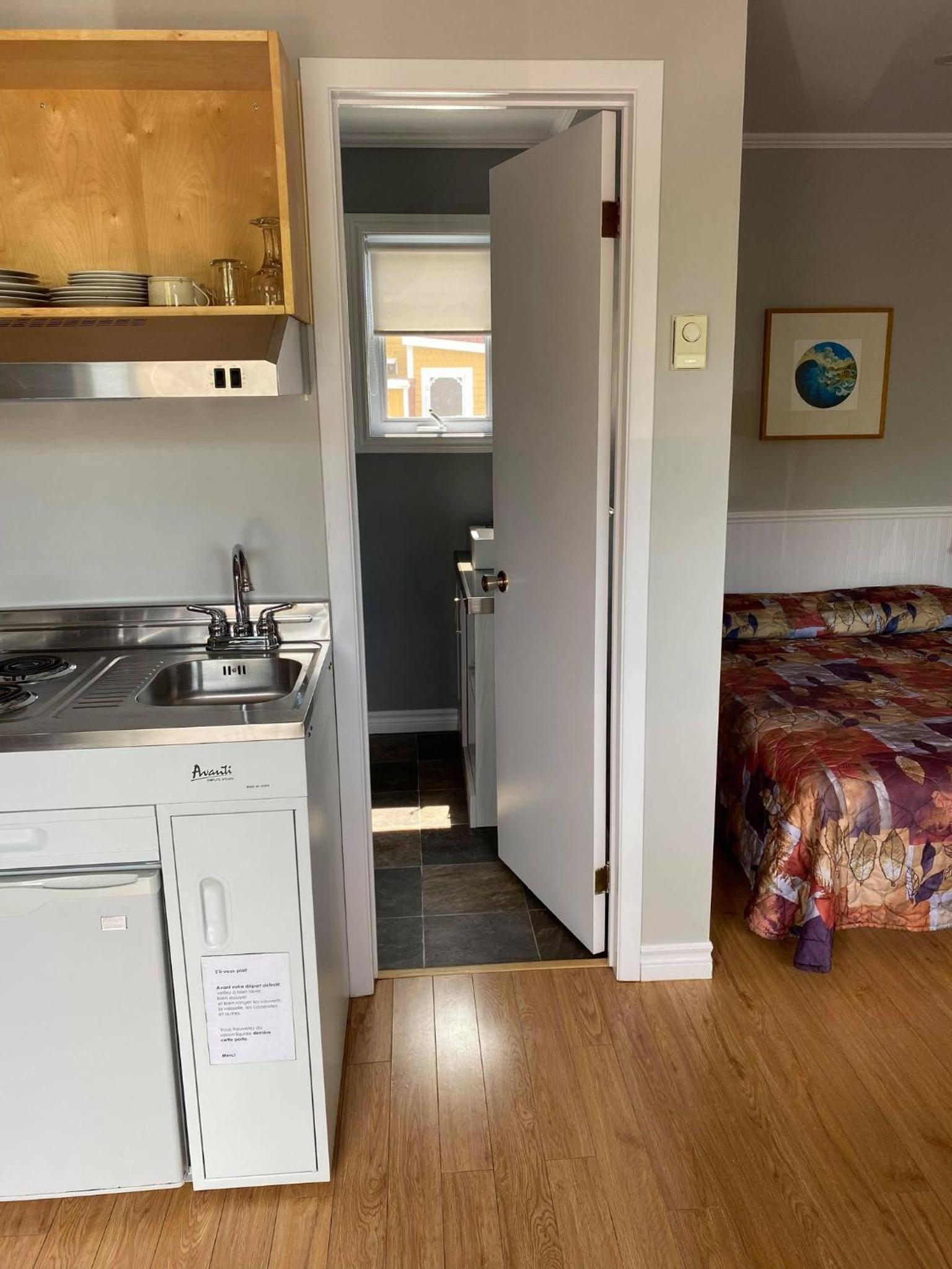 Small Double Room with Kitchenette