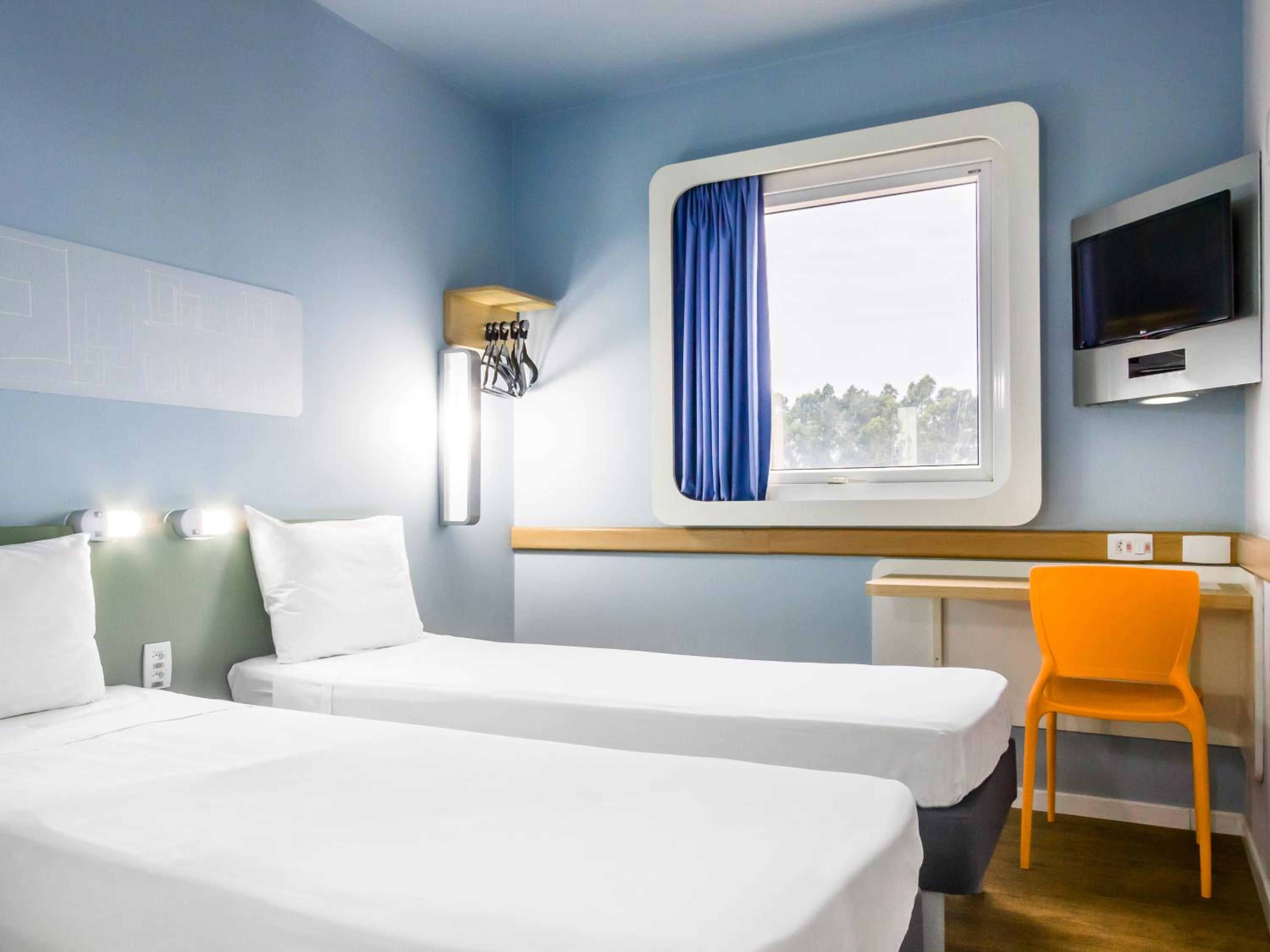 Standard Apartment with Twin Beds photo 3