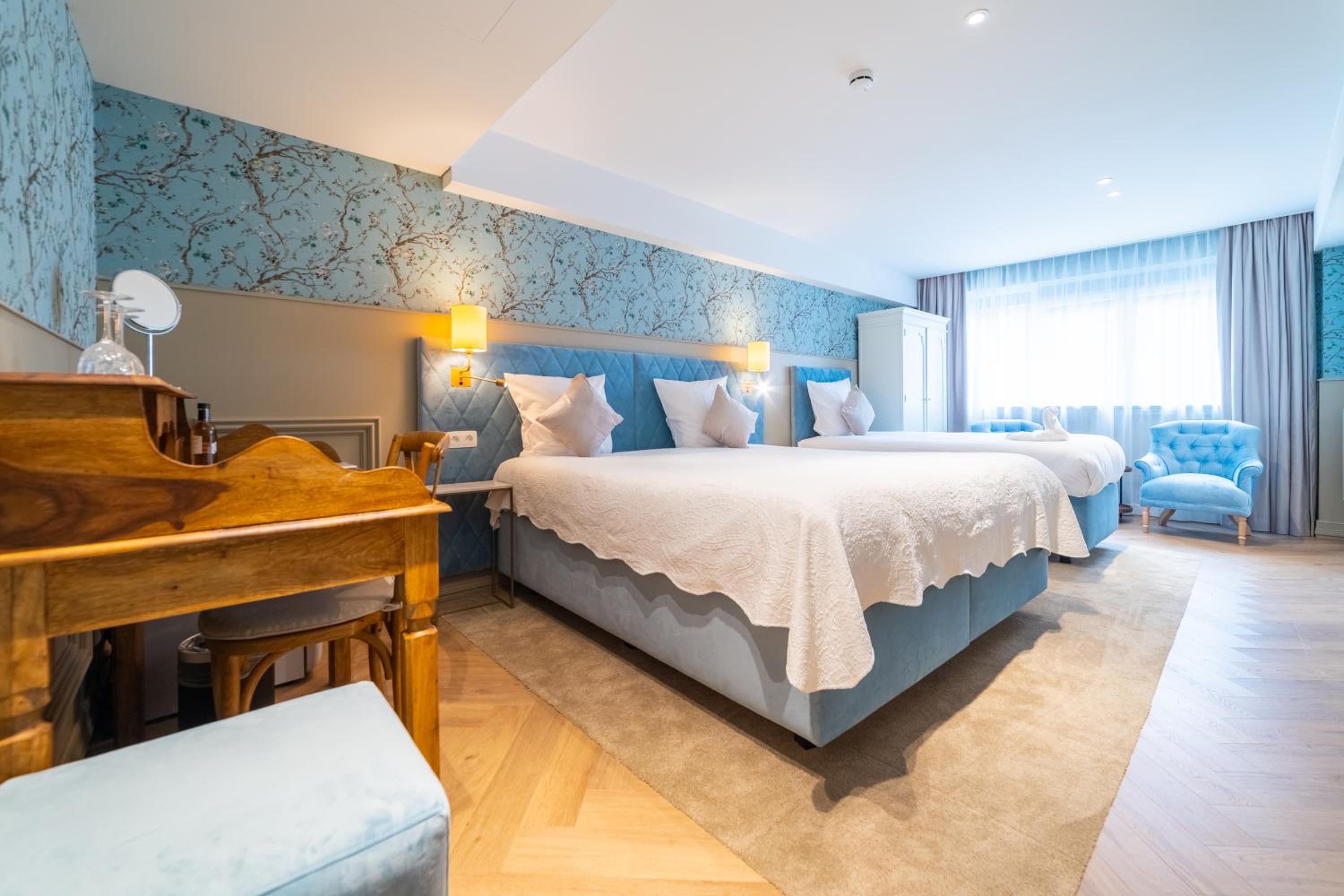Family triple room