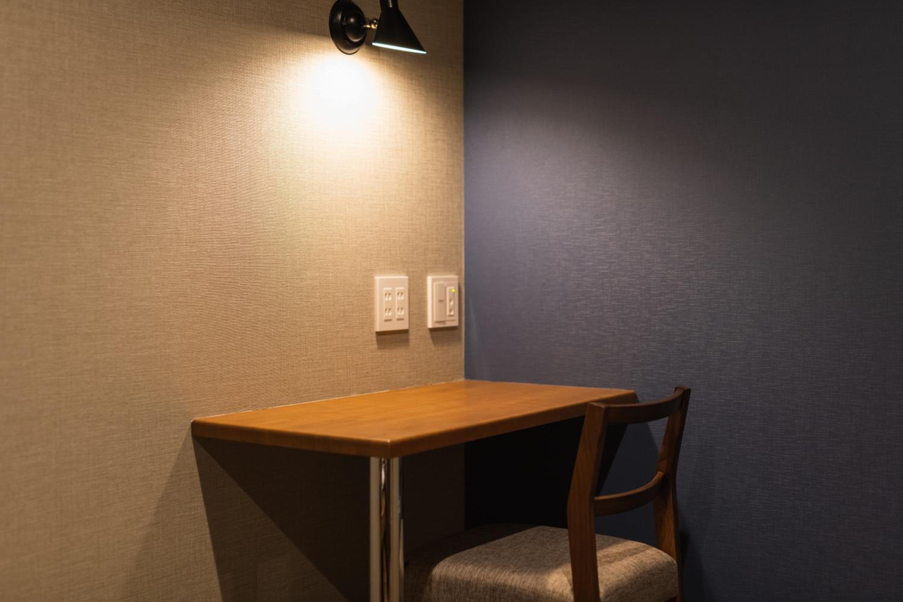 Deluxe Suite - Photo 5