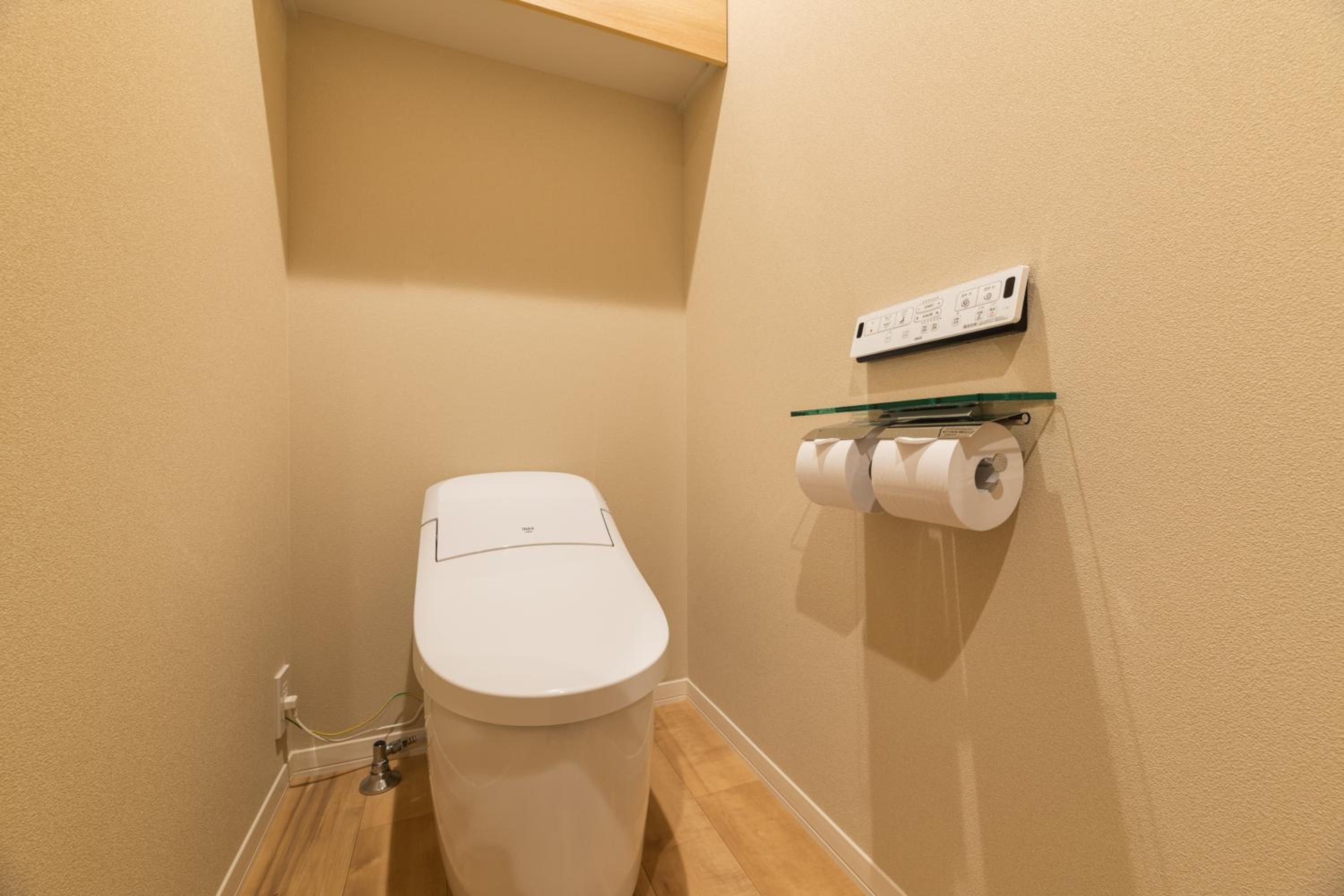 Standard Twin Room - Photo 13