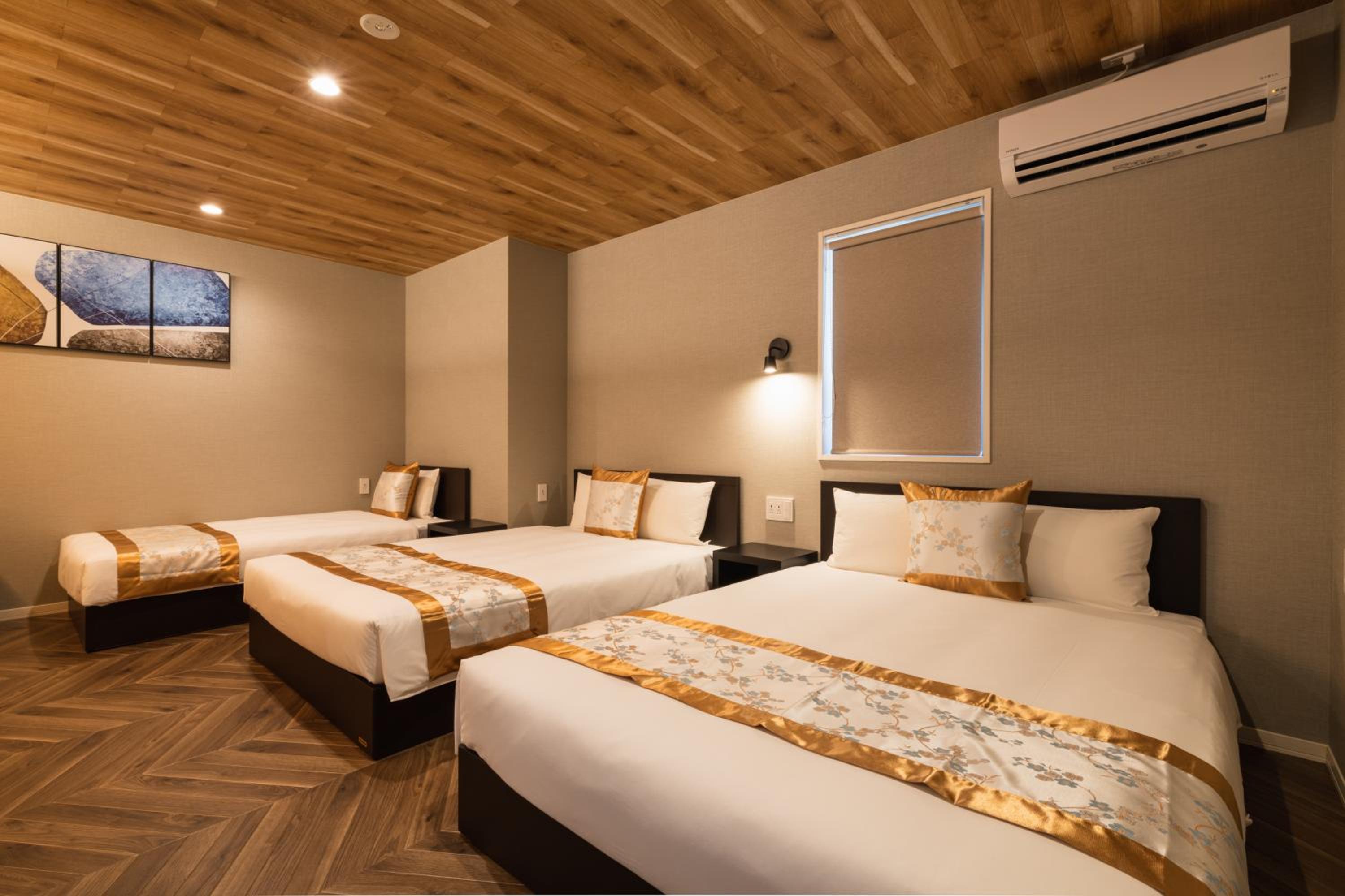 Deluxe Suite - Photo 4