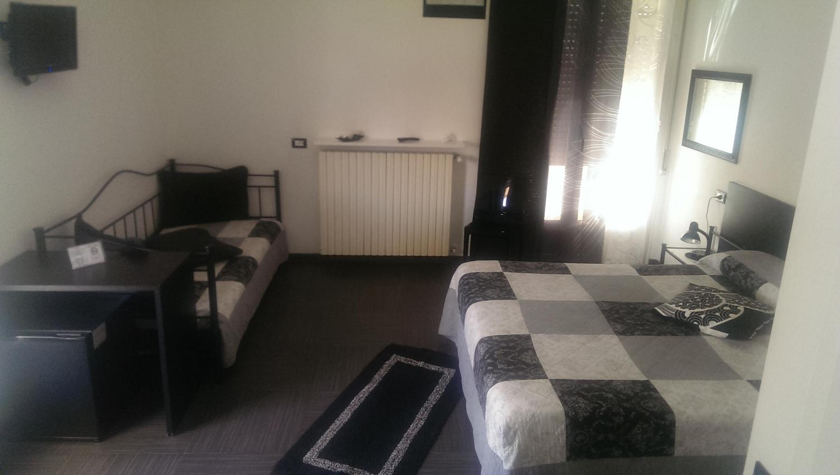 Triple Room - Photo 4