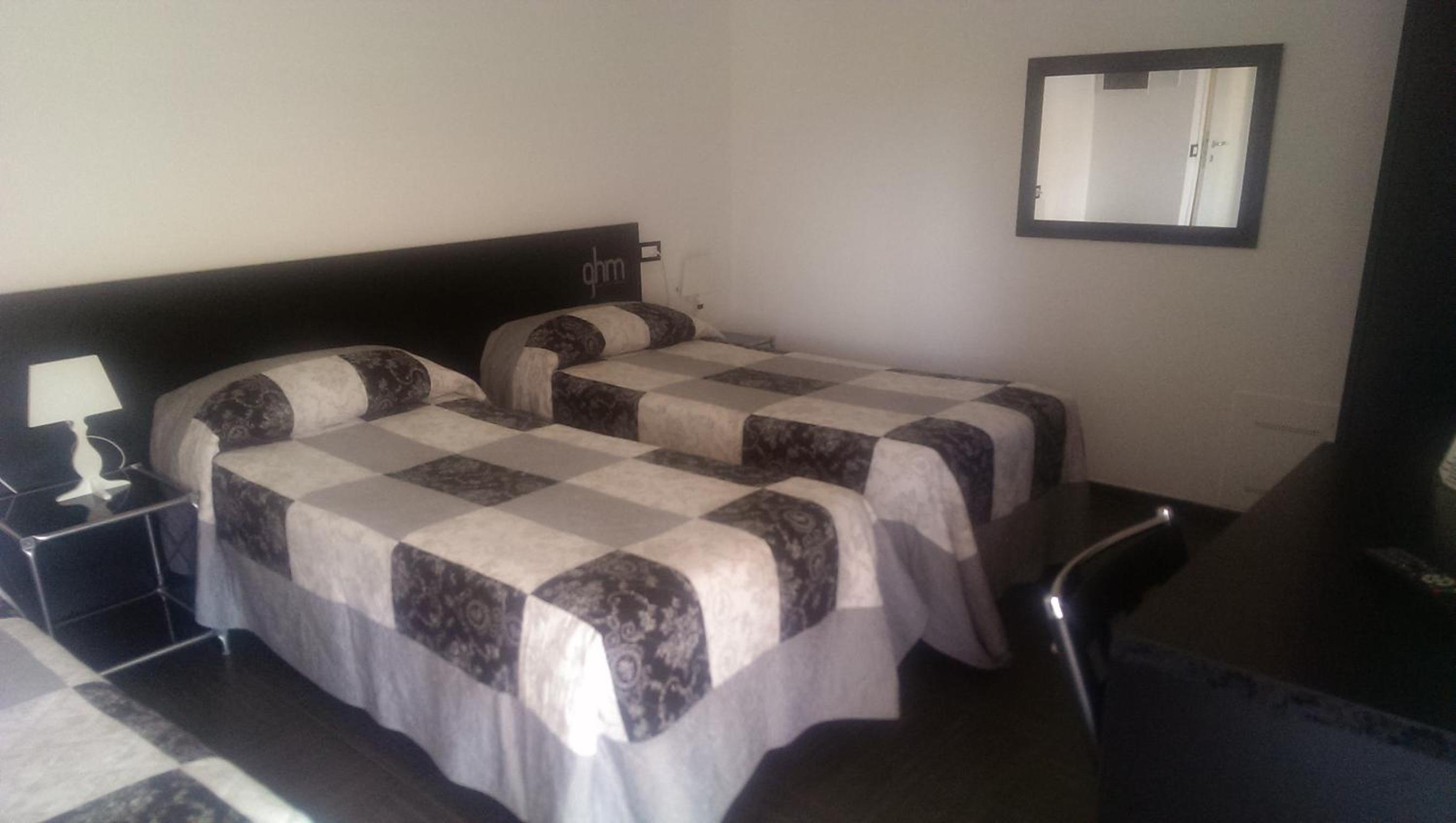 Triple Room - Photo 1