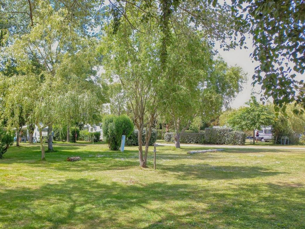 Empty lot photo 3