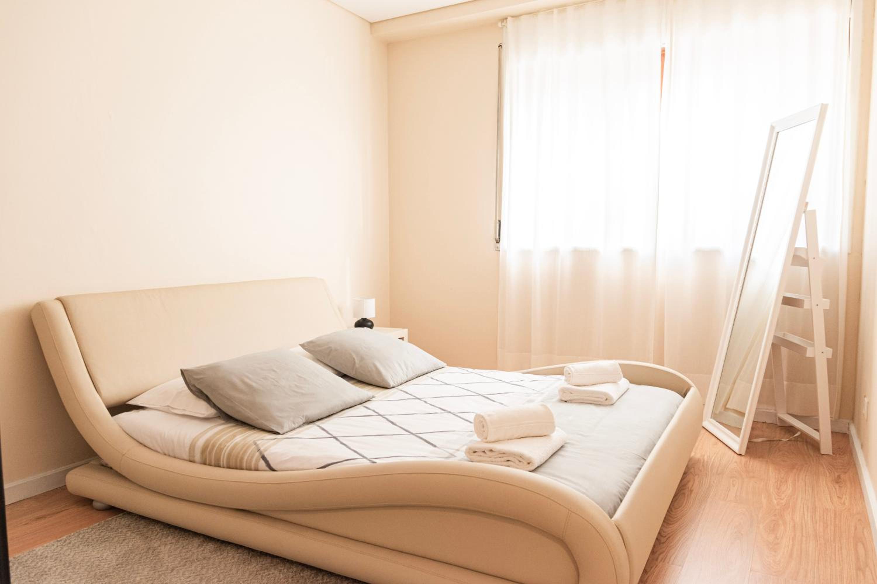 Double Room with Private Bathroom - Photo 1