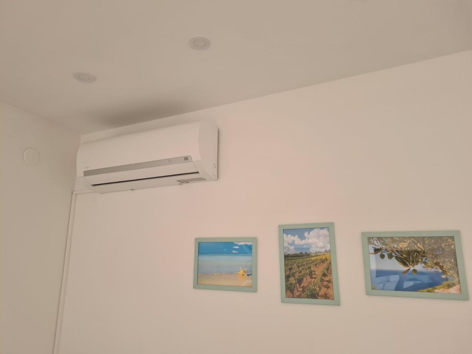 One-Bedroom Apartment - Photo 6