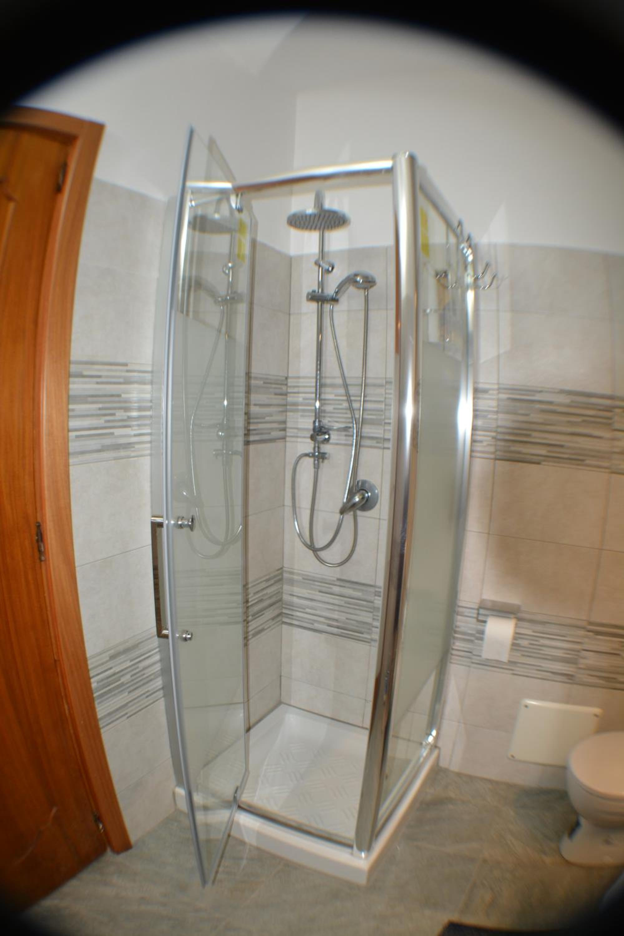 Two-Bedroom House - Photo 15