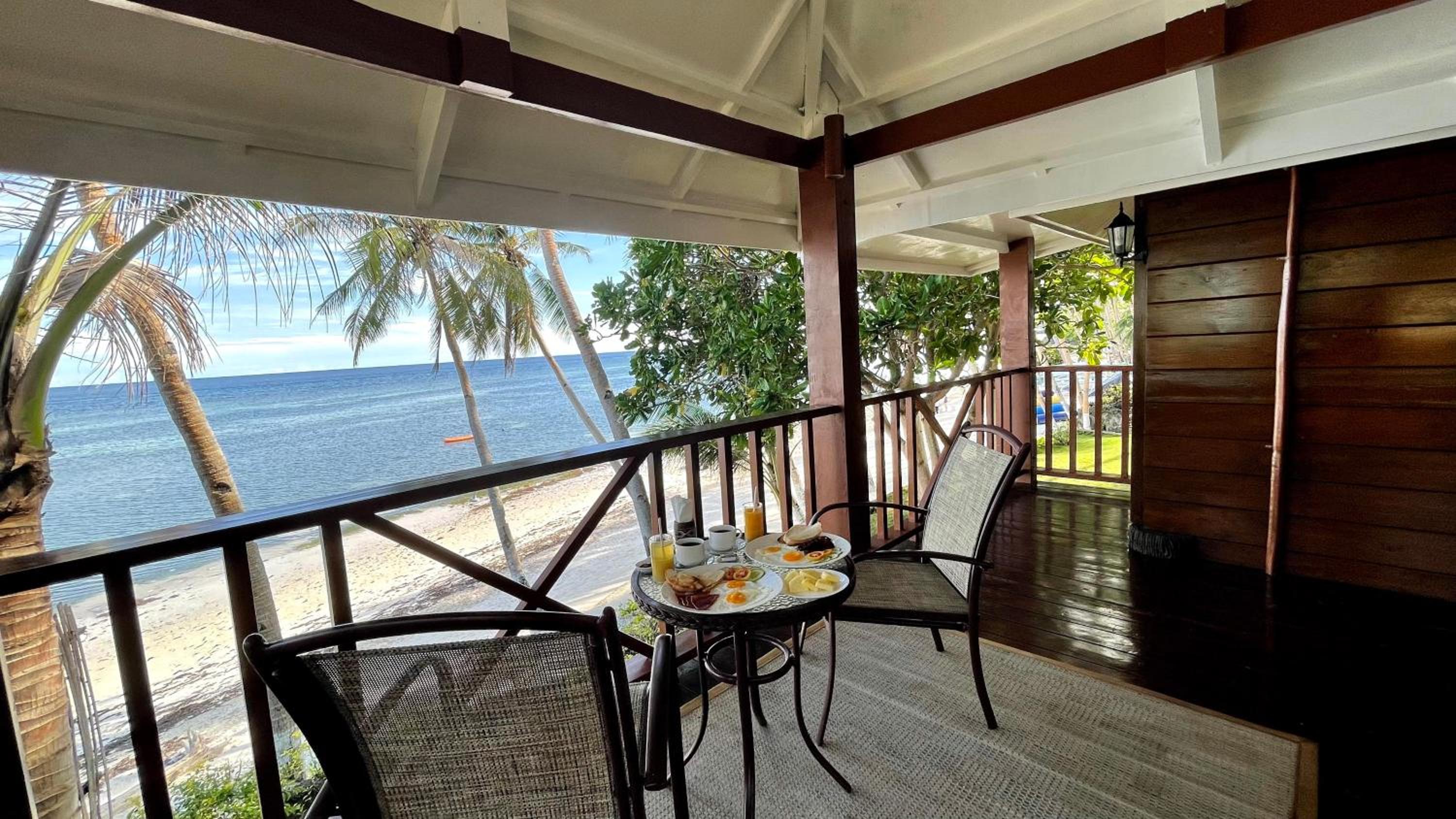 Bungalow - Beach Front photo 2