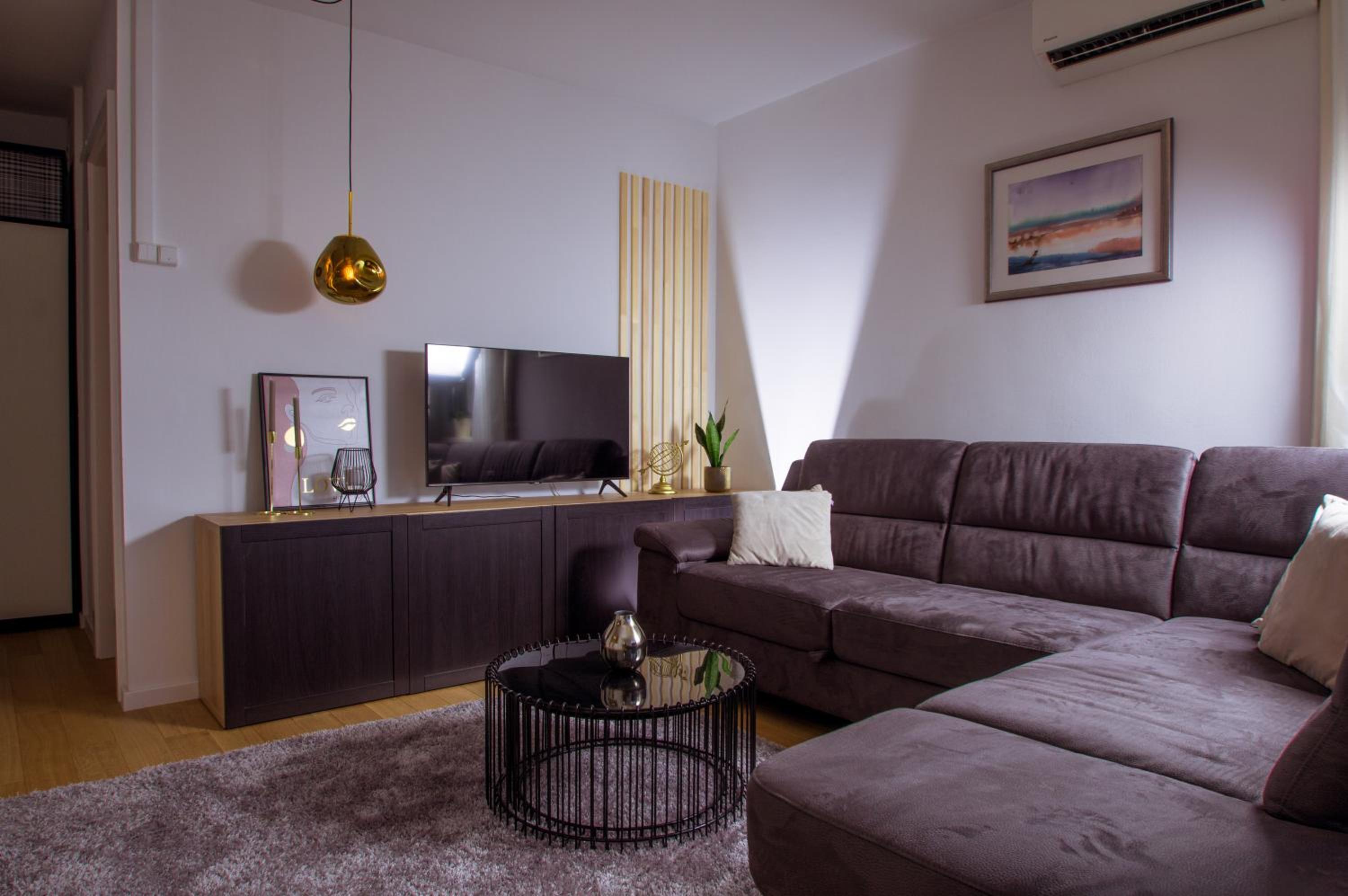 Two-Bedroom Apartment - Photo 18