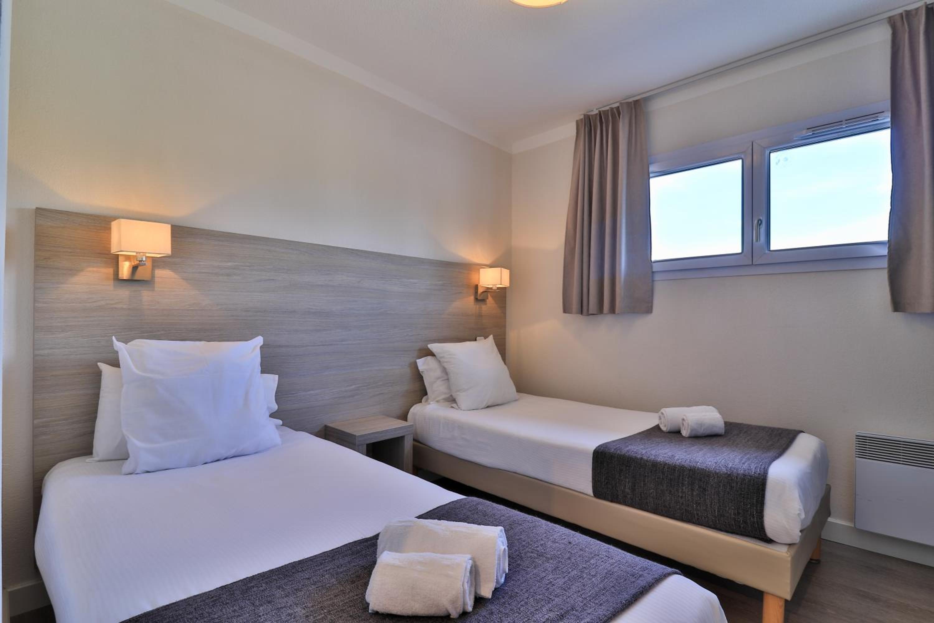 Suite (3-4 people) - Photo 8