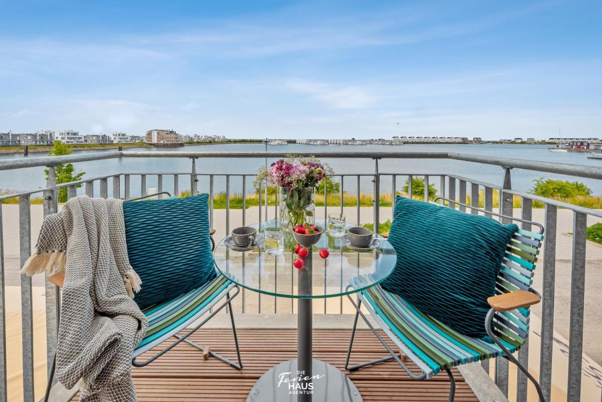 Apartment with Sea View photo 1