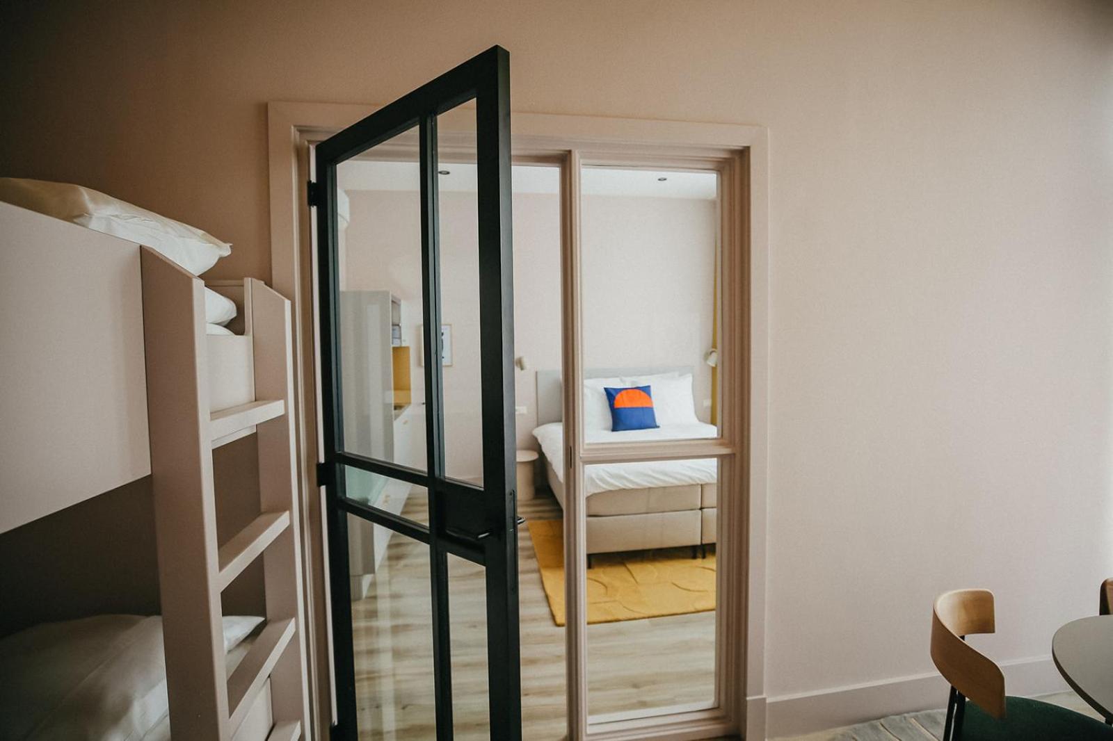 Family Suite - Photo 17