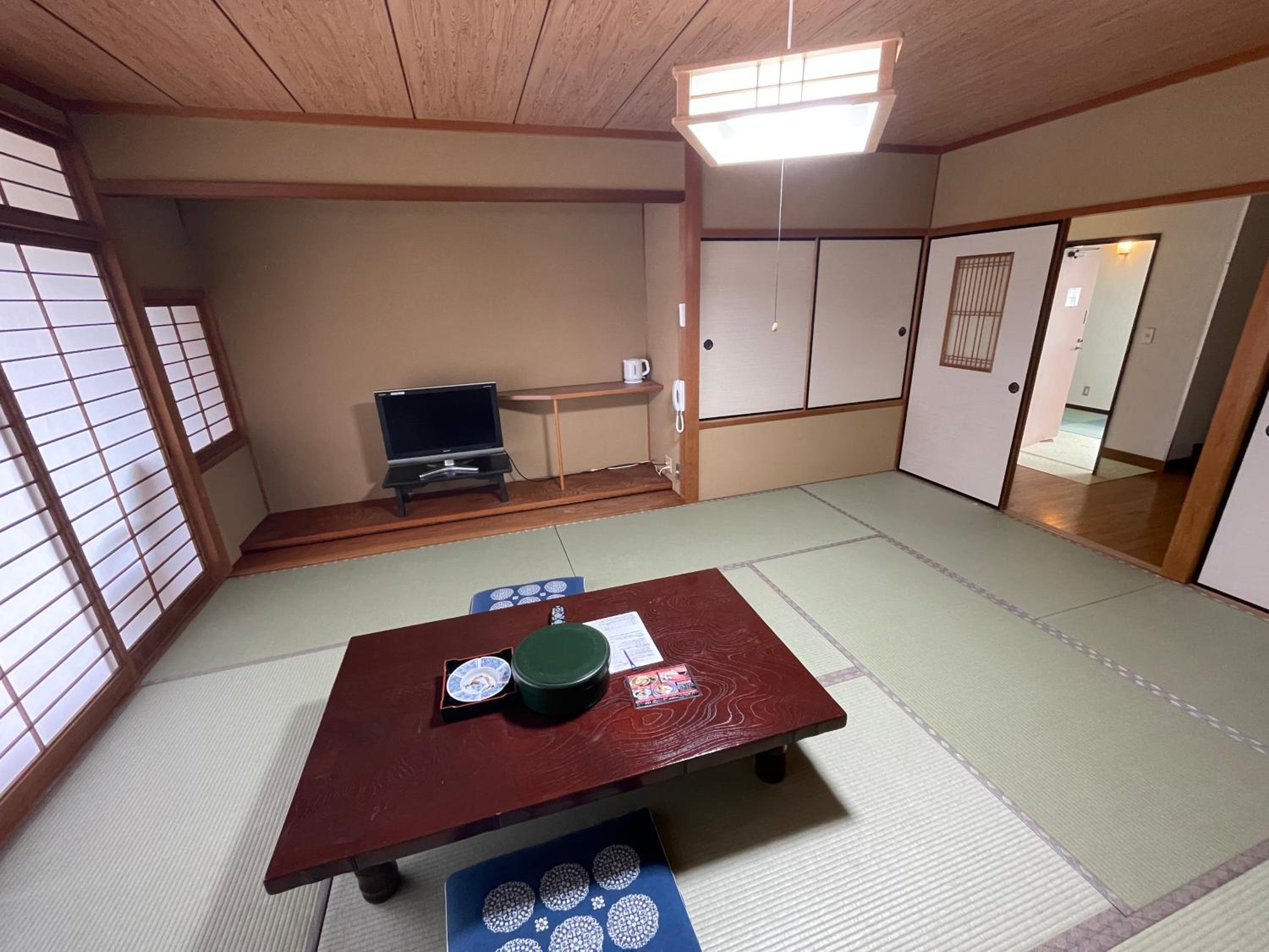 Standard Family Room - Photo 2