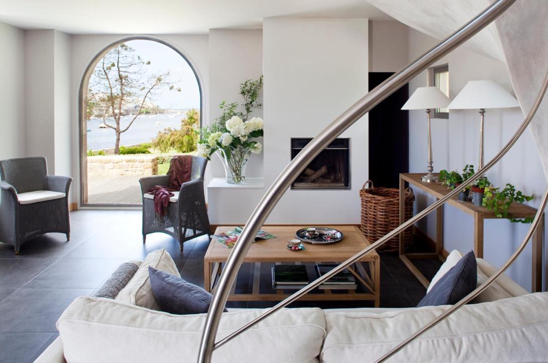 Three-Bedroom House (5 persons)