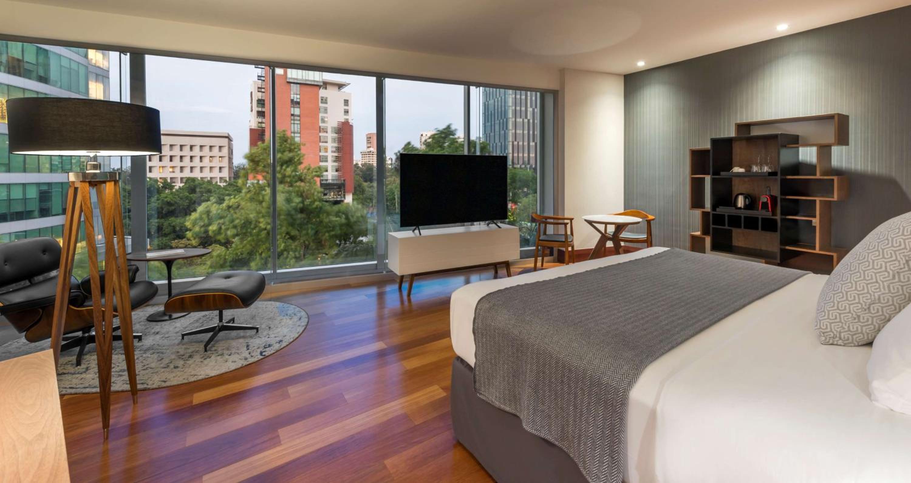 Premium Double or Twin Room with View - Photo 1