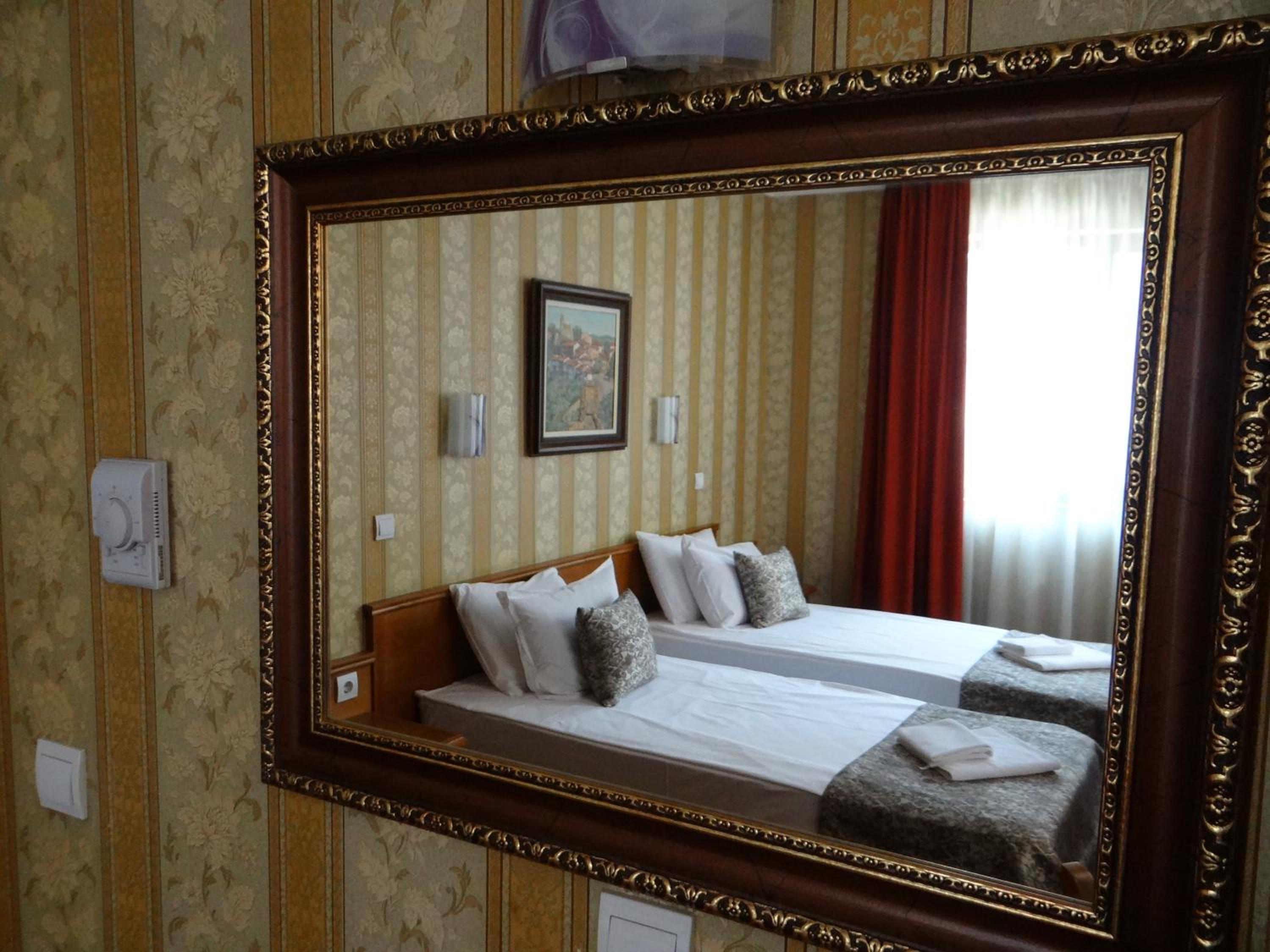 Double or Twin Room - Photo 1
