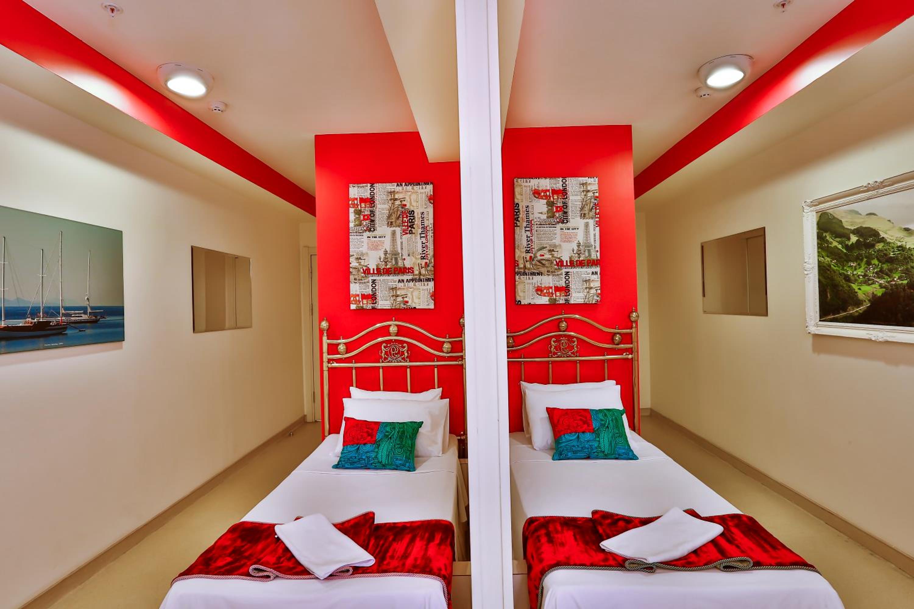 Twin Room photo 1