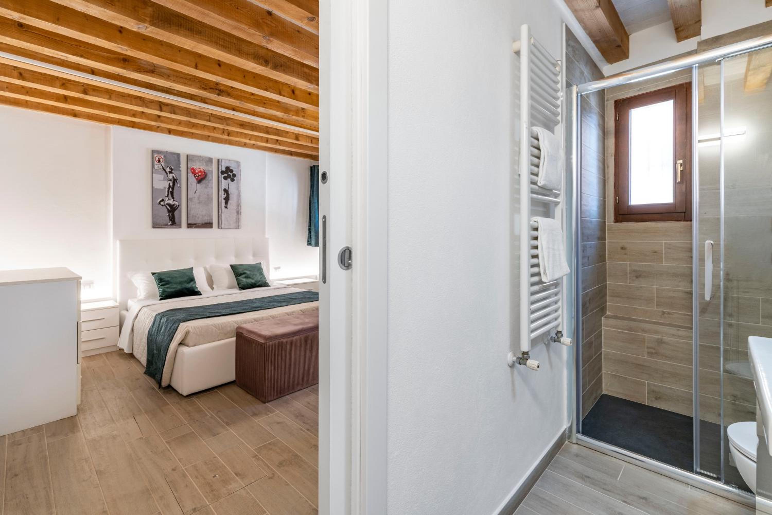Apartment - Ground Floor photo 2